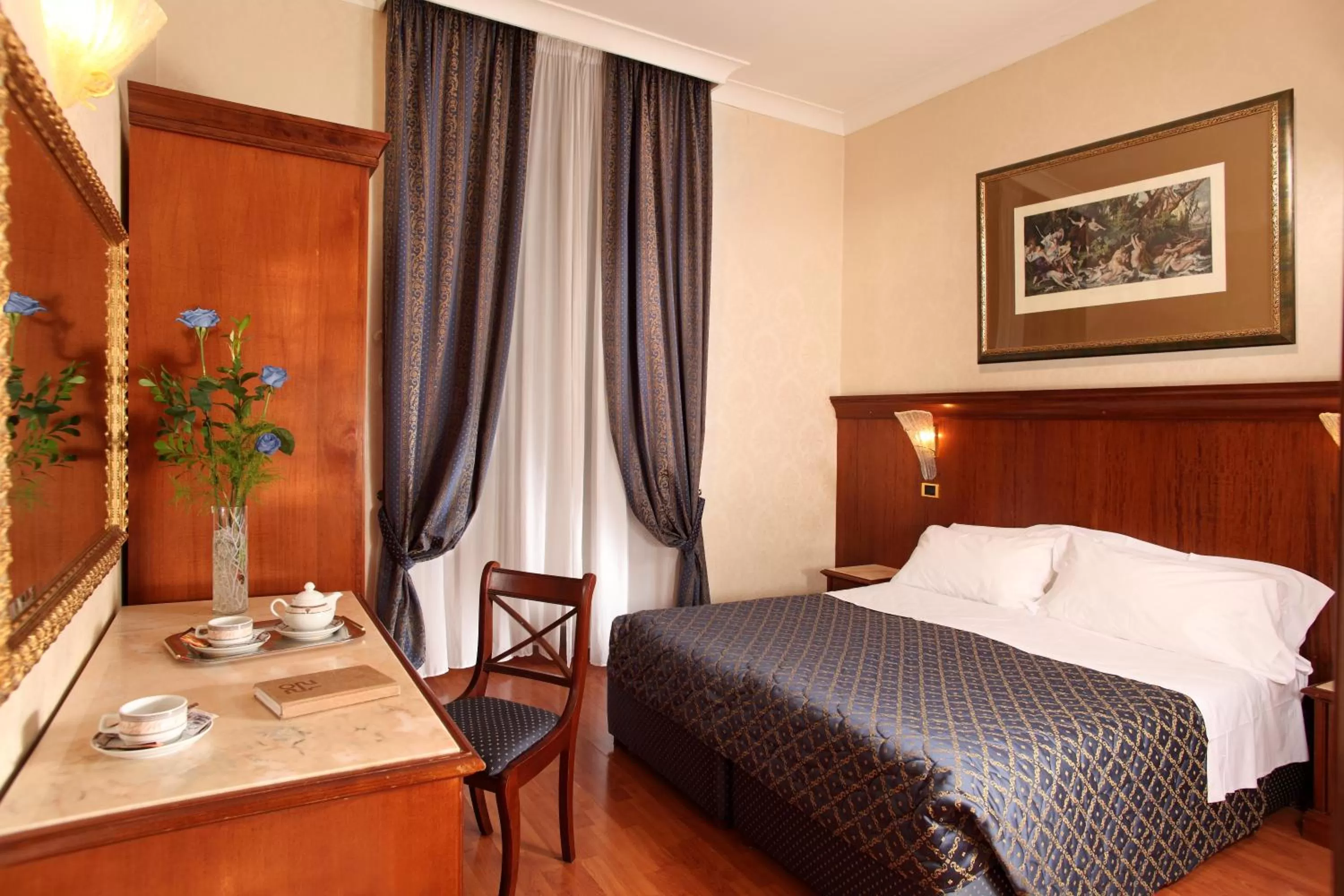 Bedroom, Bed in Hotel Serena srl