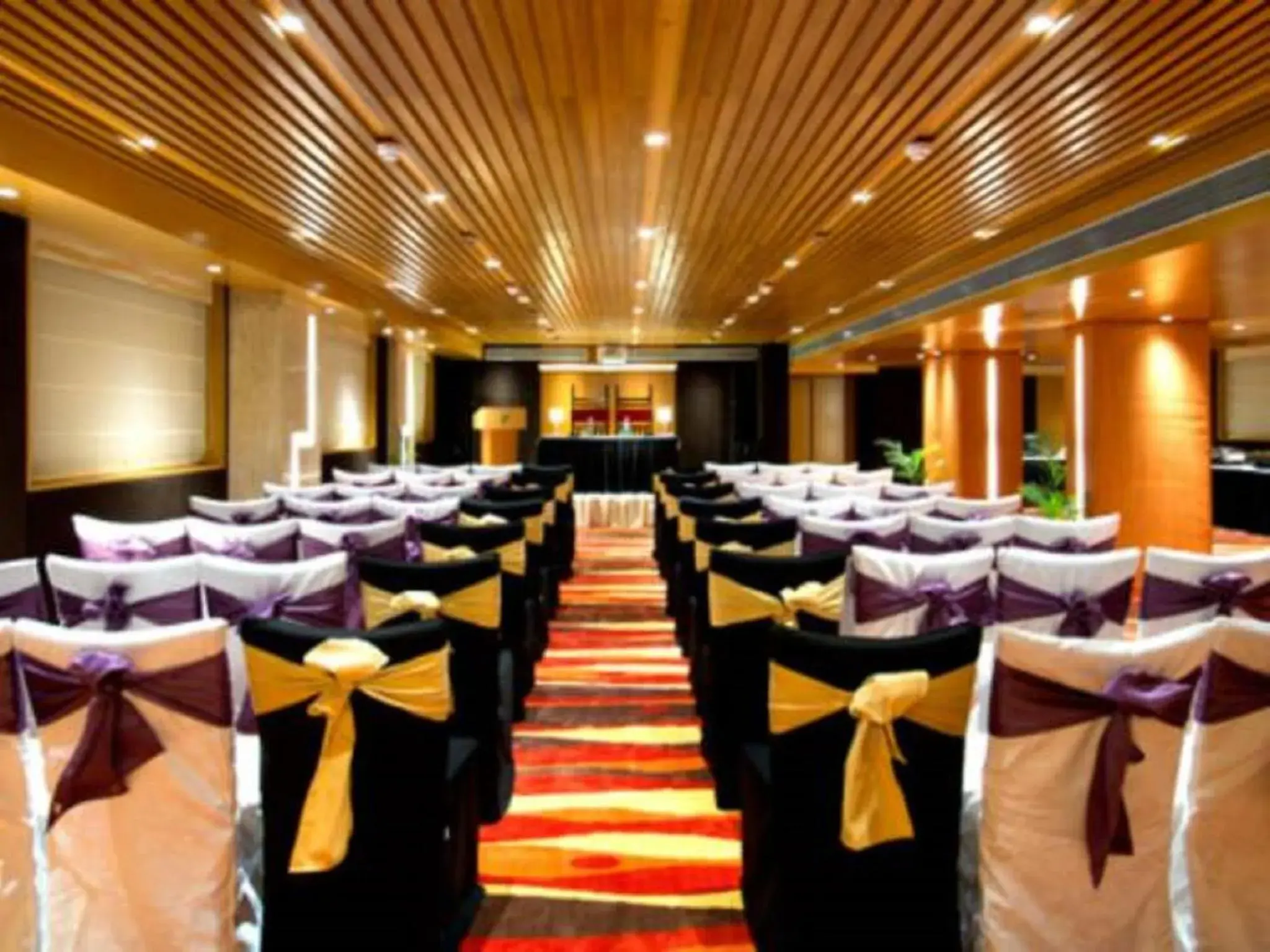 Business facilities, Banquet Facilities in The Fern Residency - Chandigarh