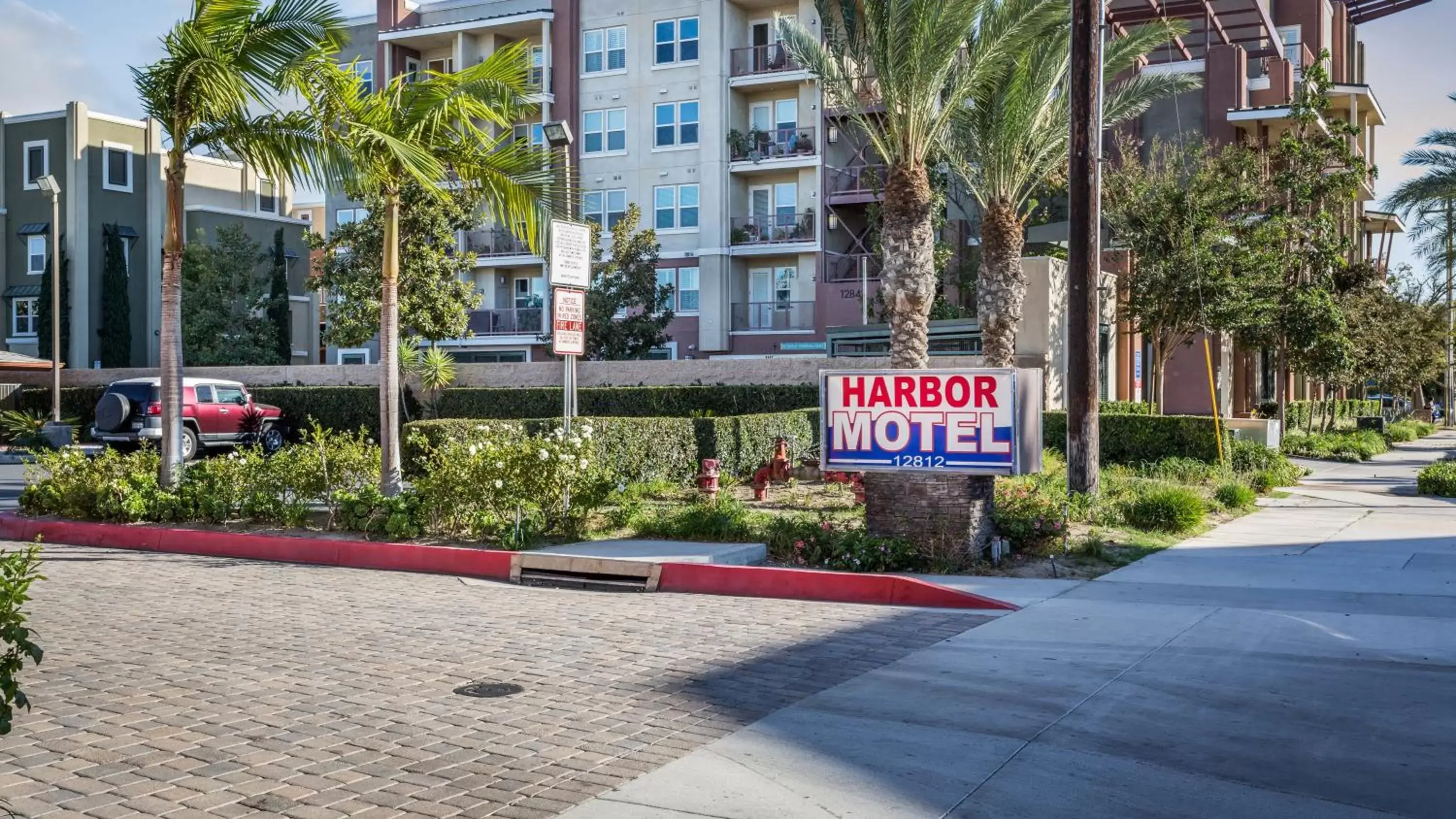 Facade/entrance in Harbor Motel