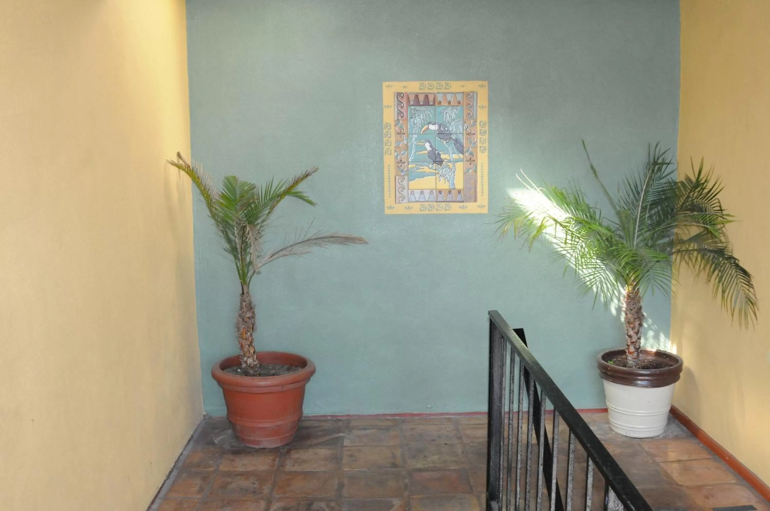 Decorative detail in Sandyland Reef Inn