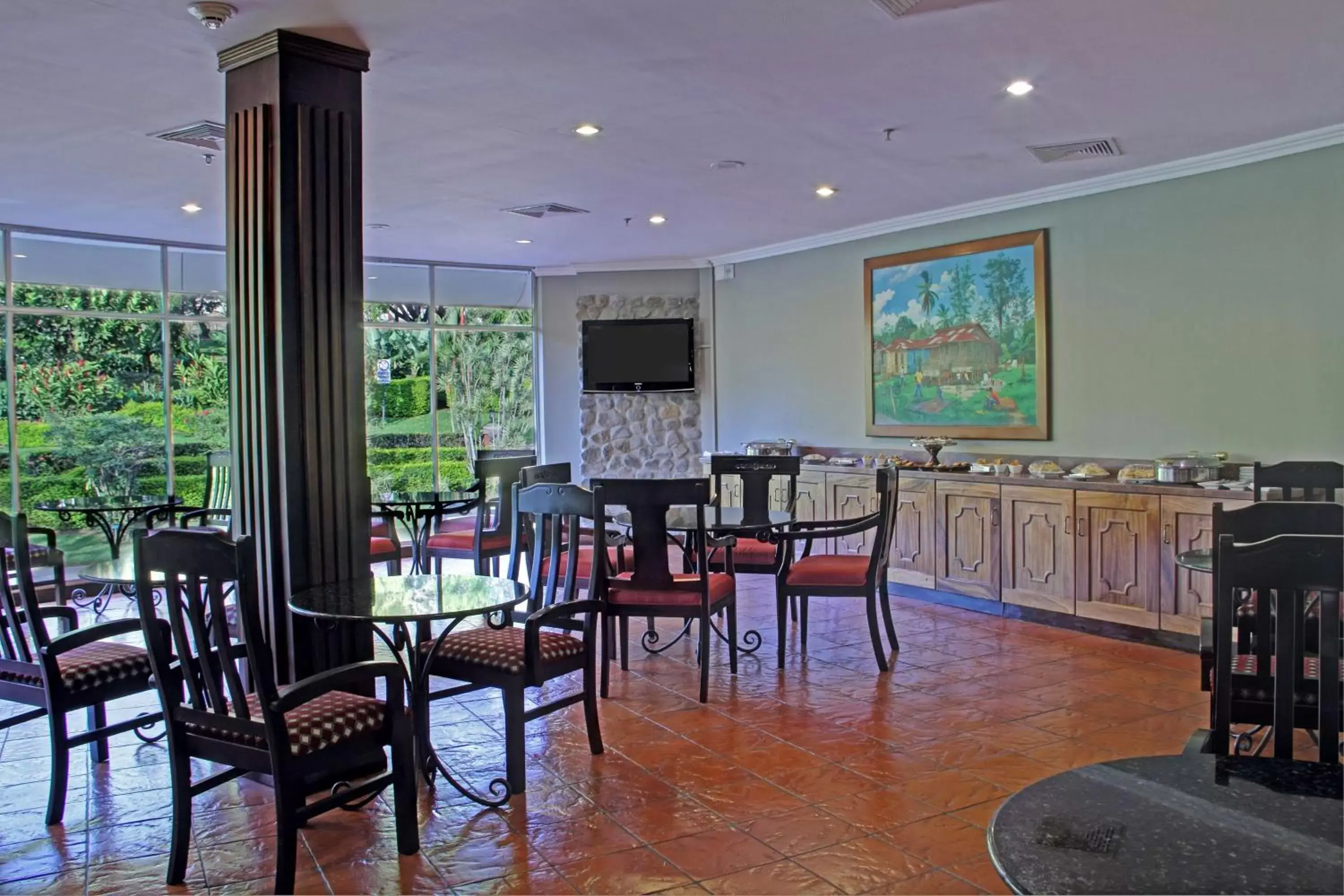 Living room, Restaurant/Places to Eat in Hilton Cariari DoubleTree San Jose - Costa Rica