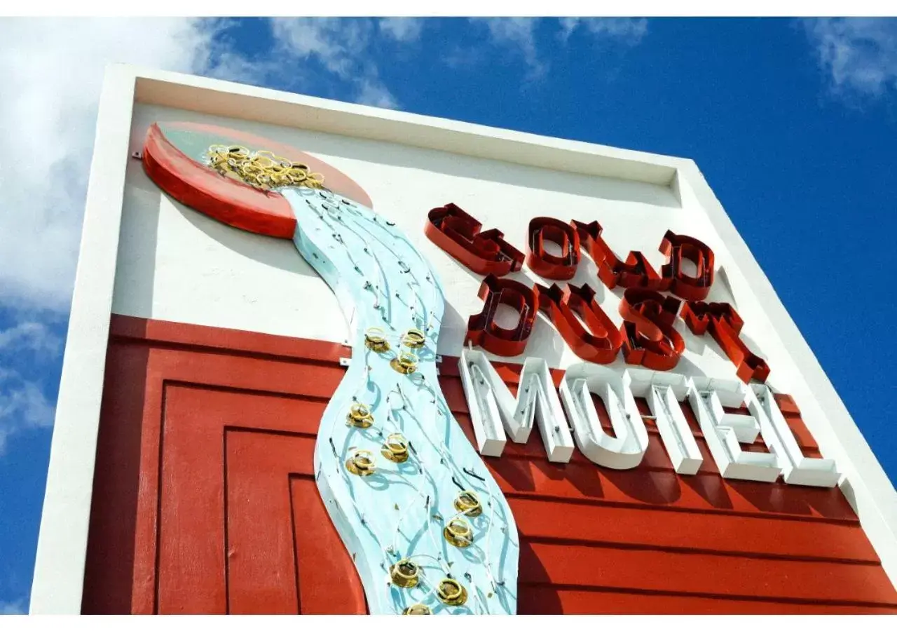 Property building in Selina Gold Dust Property building in Selina Gold Dust