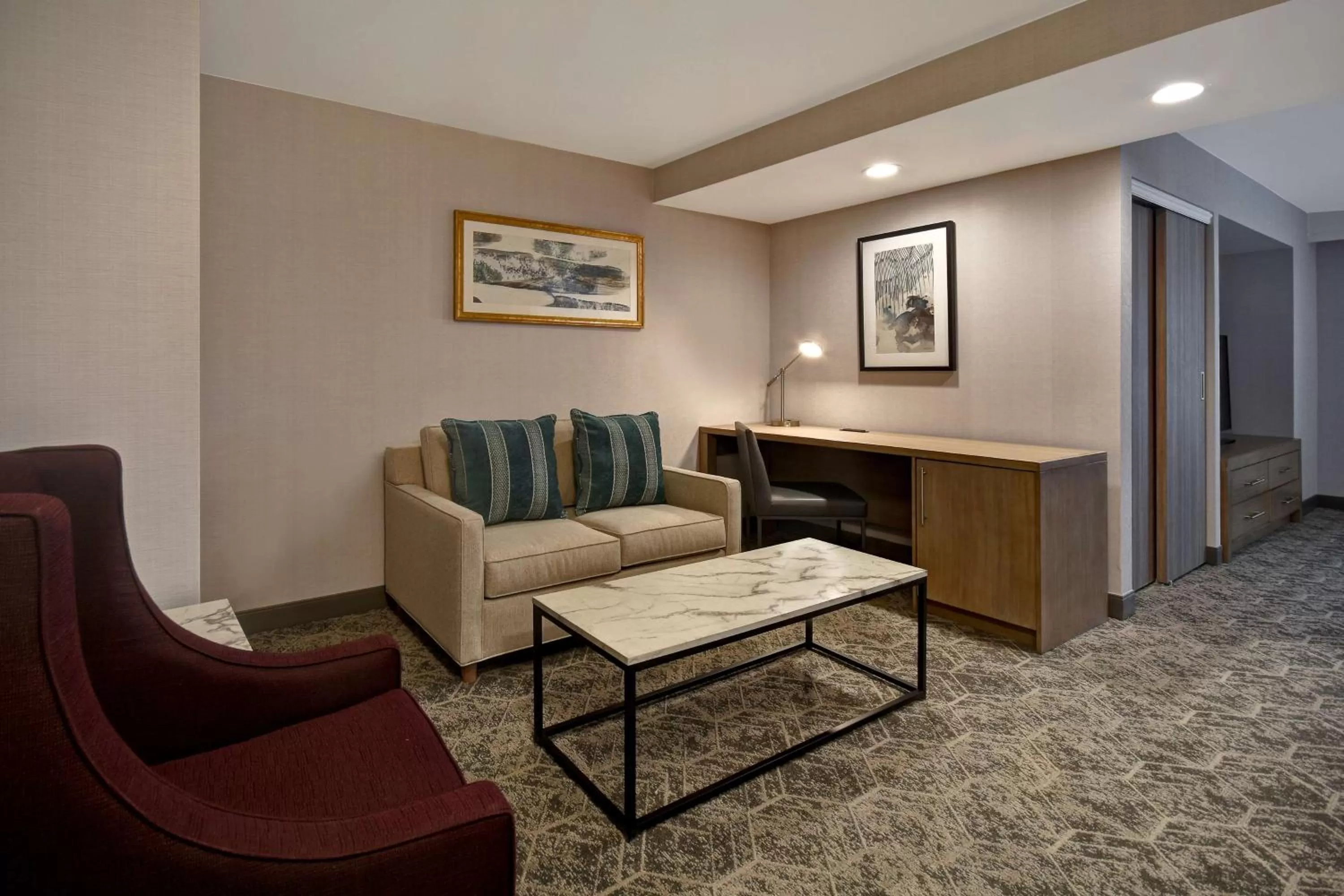 King Studio in DoubleTree by Hilton St. Louis Airport, MO
