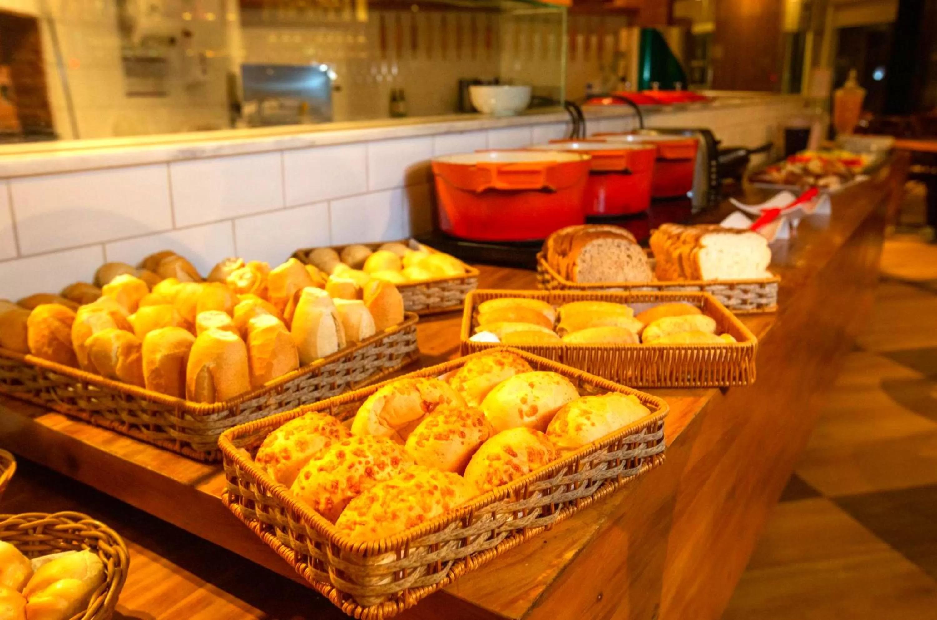 Restaurant/places to eat in ibis Vitoria Praia do Canto