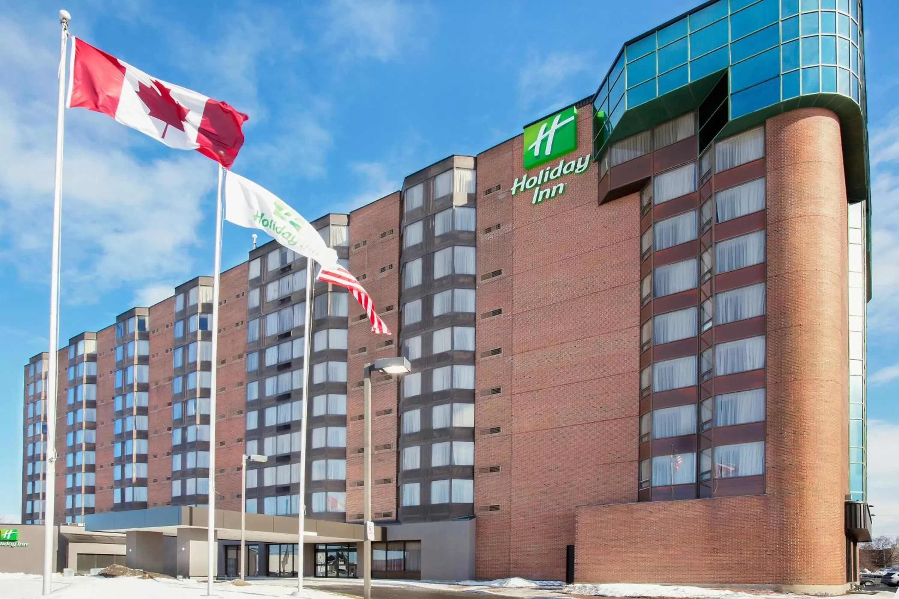 Property Building in Holiday Inn Ottawa East, an IHG Hotel