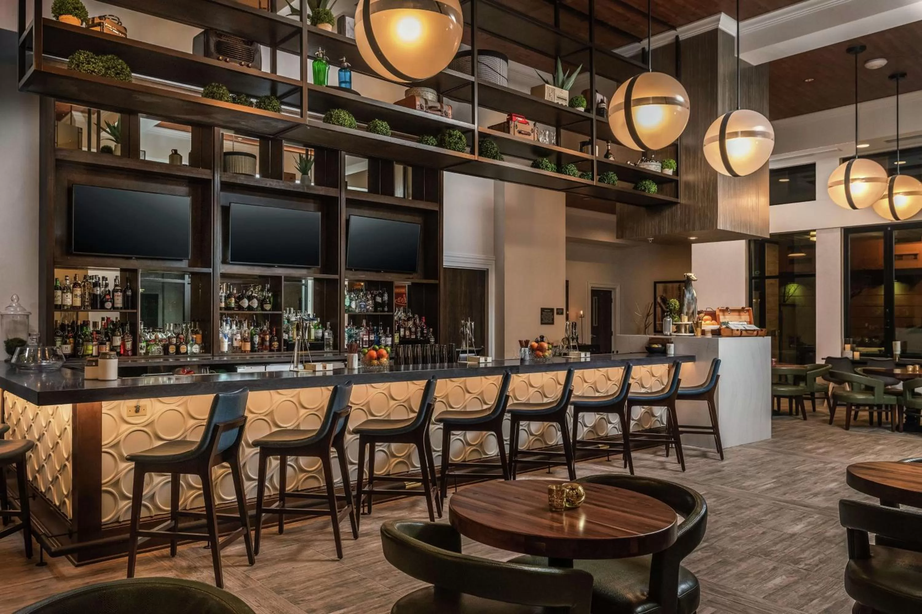 Lounge or bar in Hilton Garden Inn Memphis Downtown Beale Street