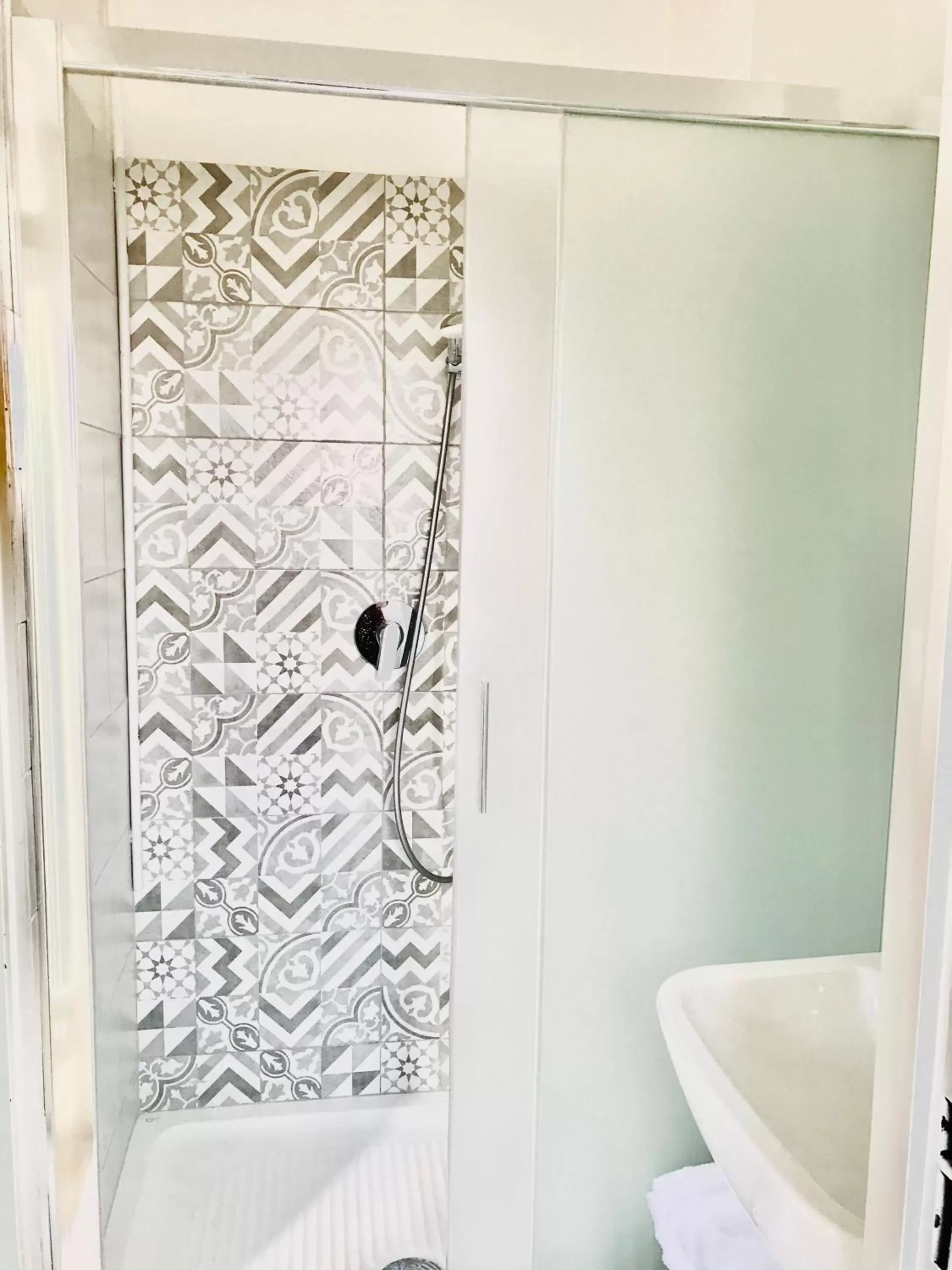 Shower, Bathroom in Residence Giusti 6