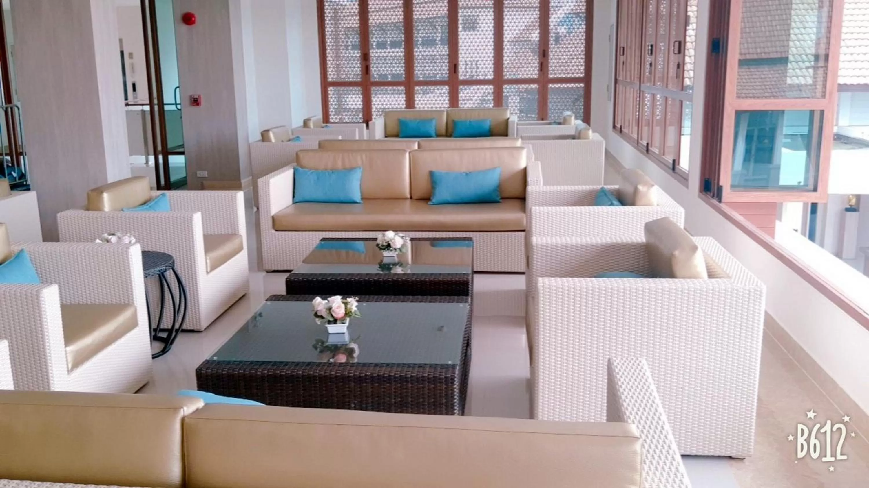 Seating area in Green Lake Resort - SHA Extra Plus Certified