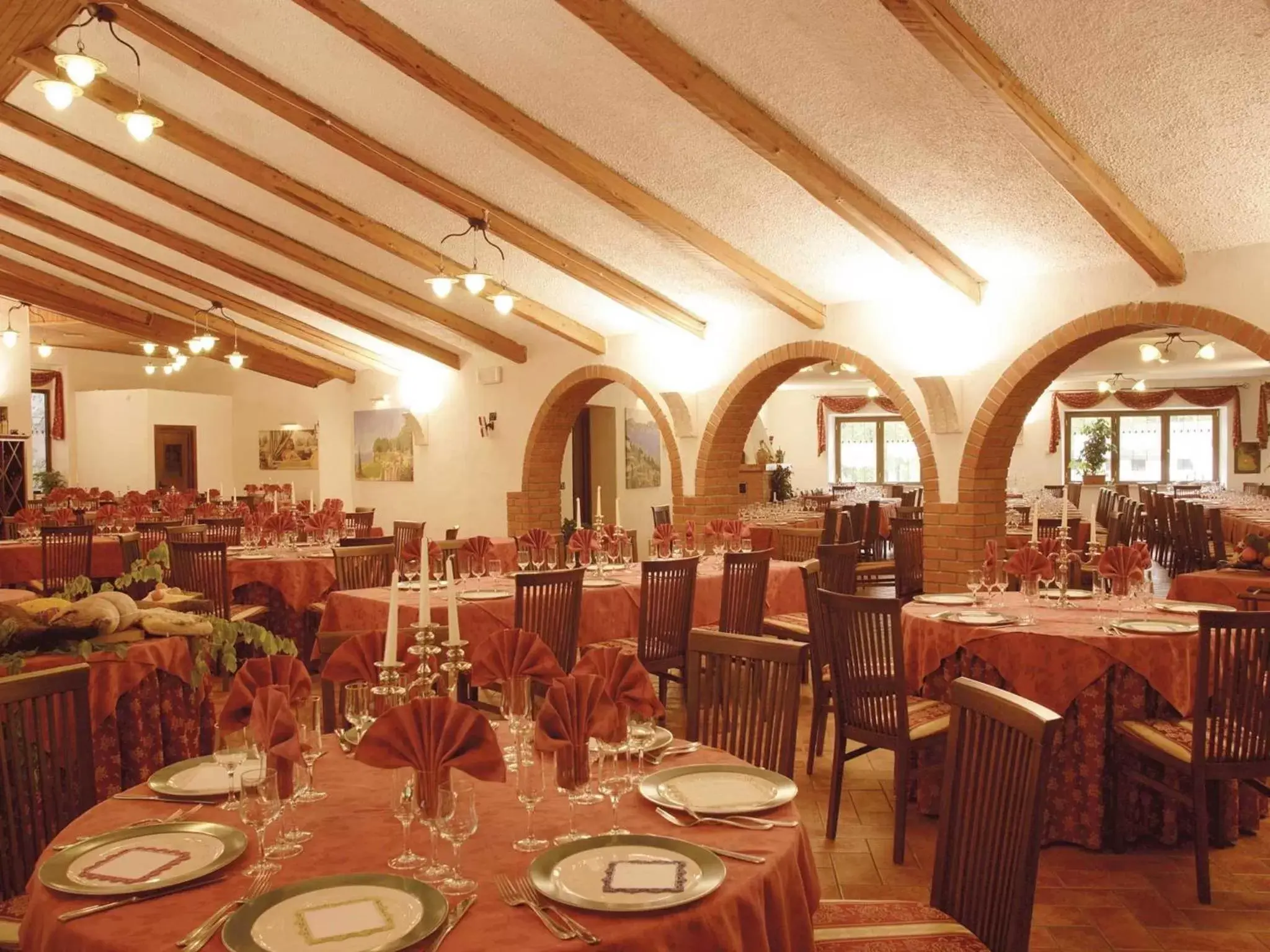 Restaurant/Places to Eat in Albergo Le Macinaie - Monte Amiata