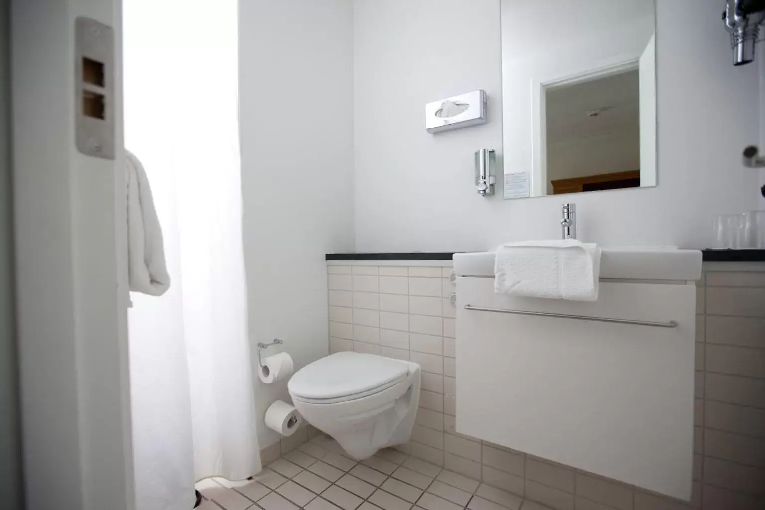 Toilet, Bathroom in Best Western Hotel Hebron