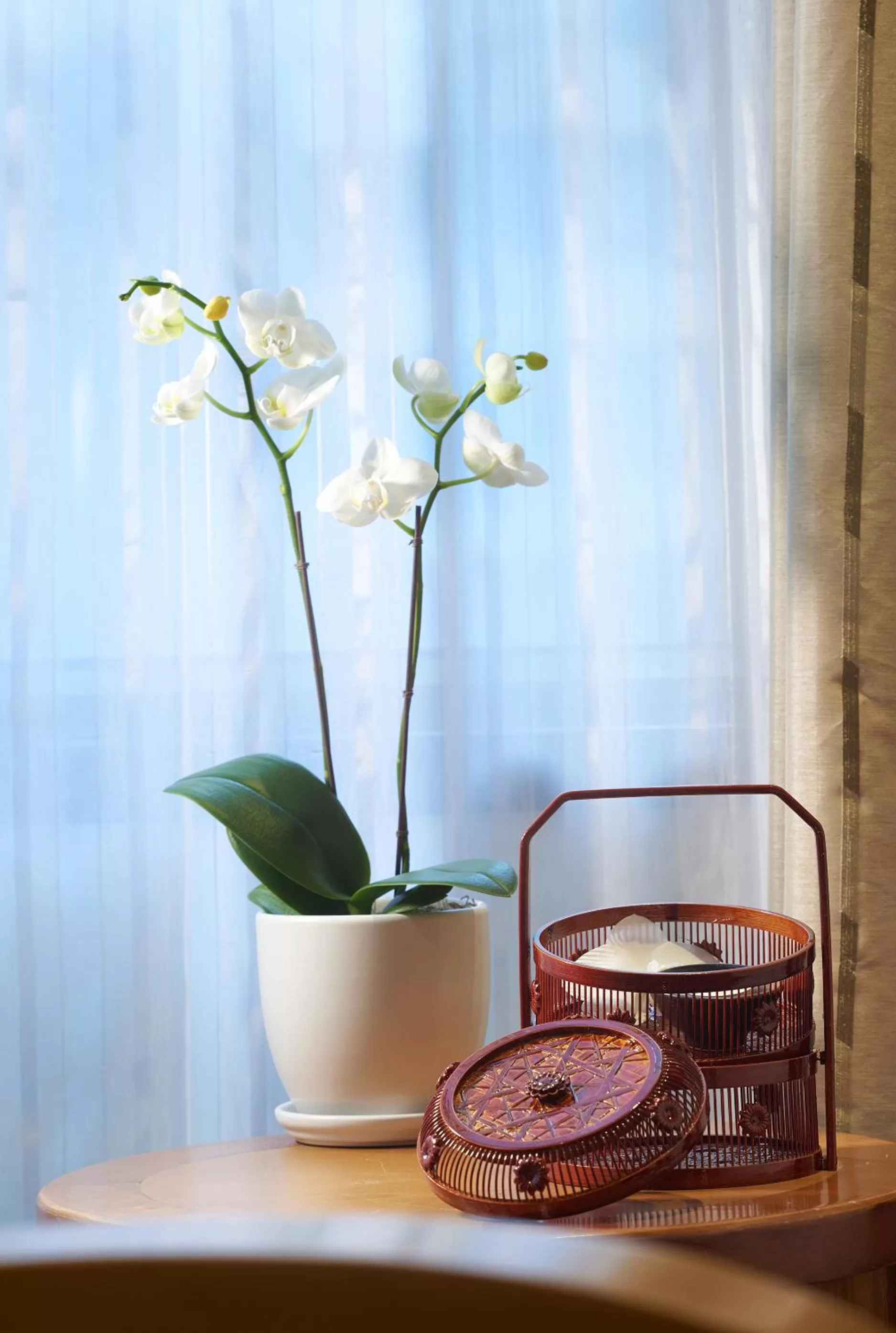 Decorative detail in Wharney Hotel