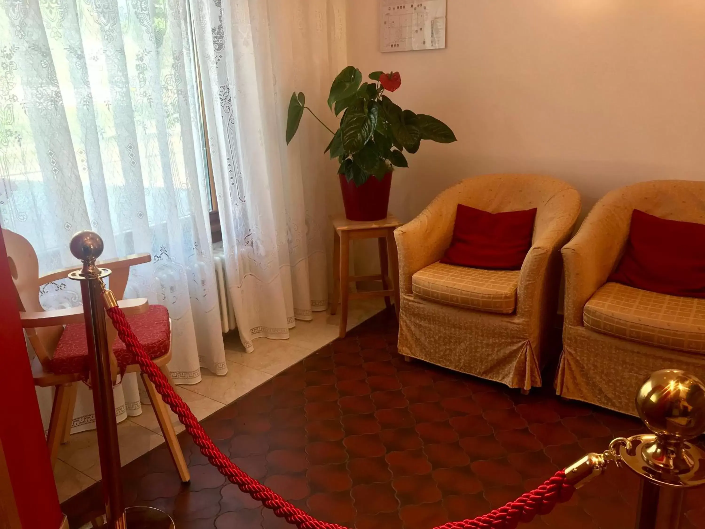 Lobby or reception, Seating Area in Casteluce Hotel Funivie