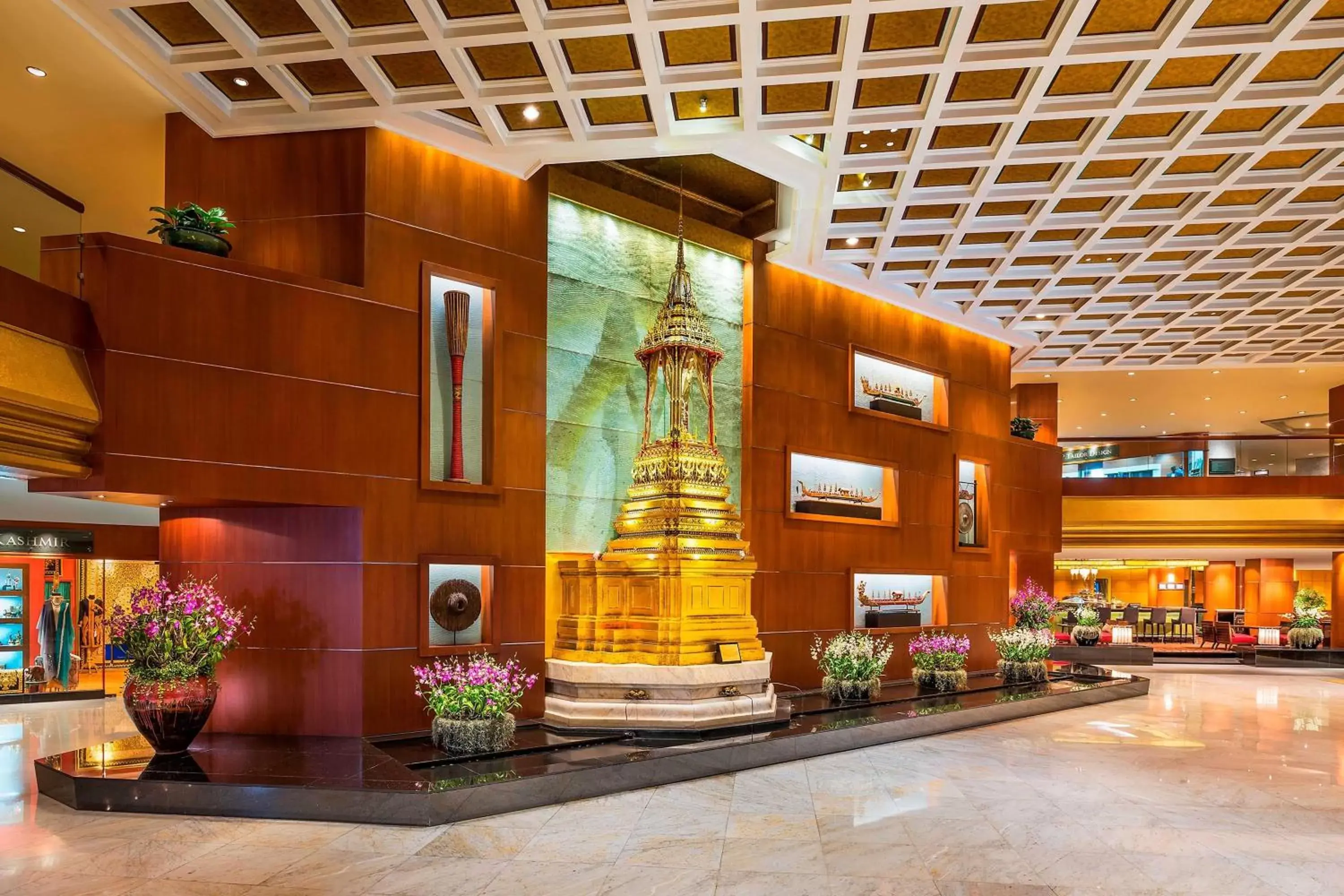 Lobby or reception in Royal Orchid Sheraton Hotel and Towers