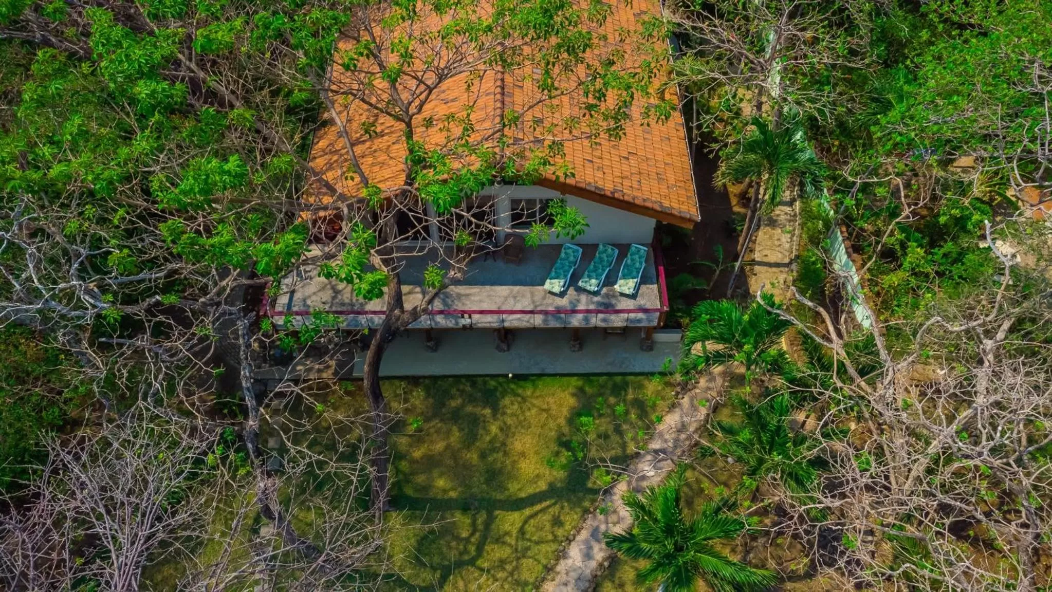 Balcony/Terrace, Property Building in Corona del Mar