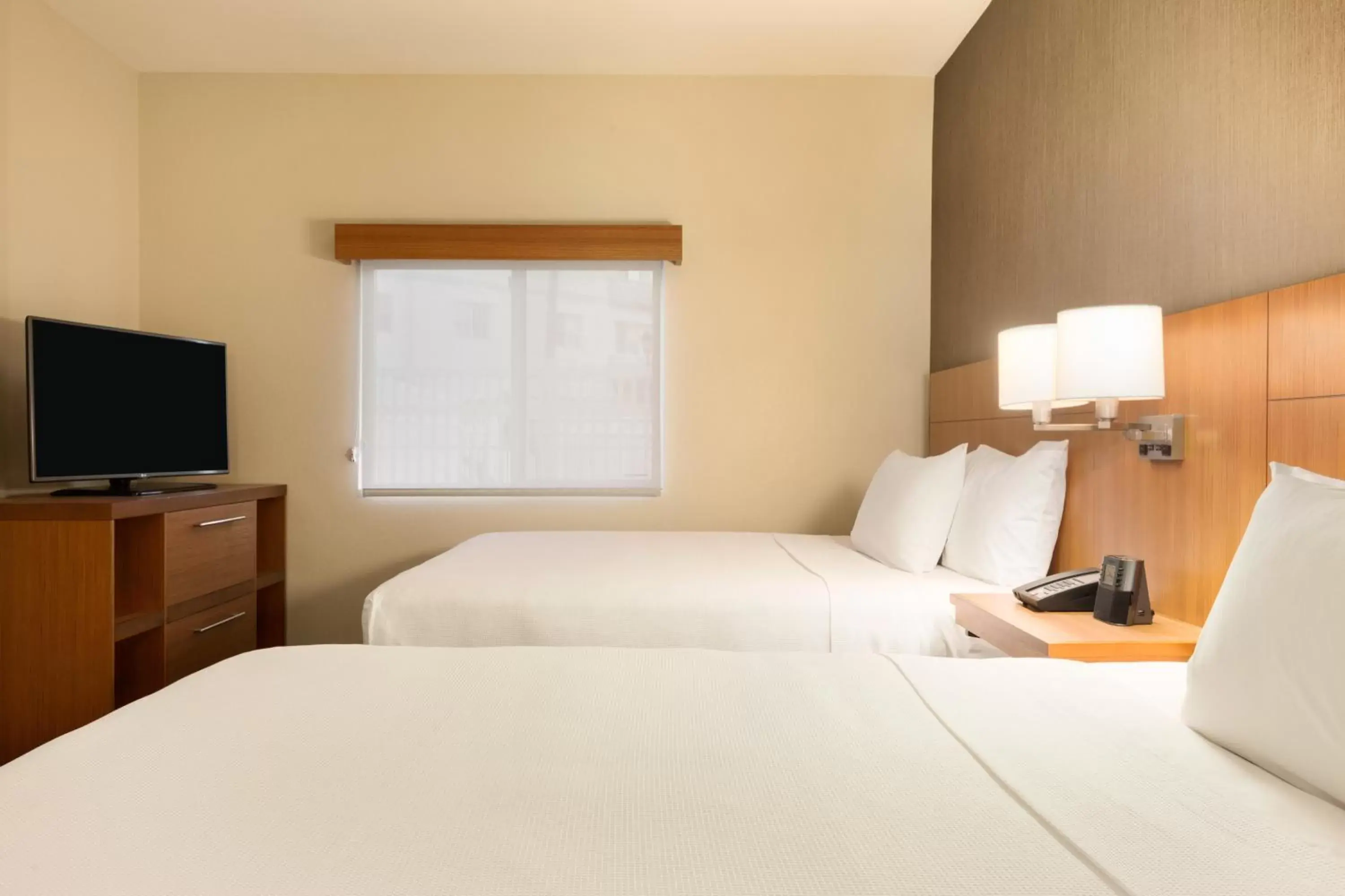 Queen Room with Two Queen Beds and Sofa Bed in Hyatt Place Phoenix Chandler - Fashion Center