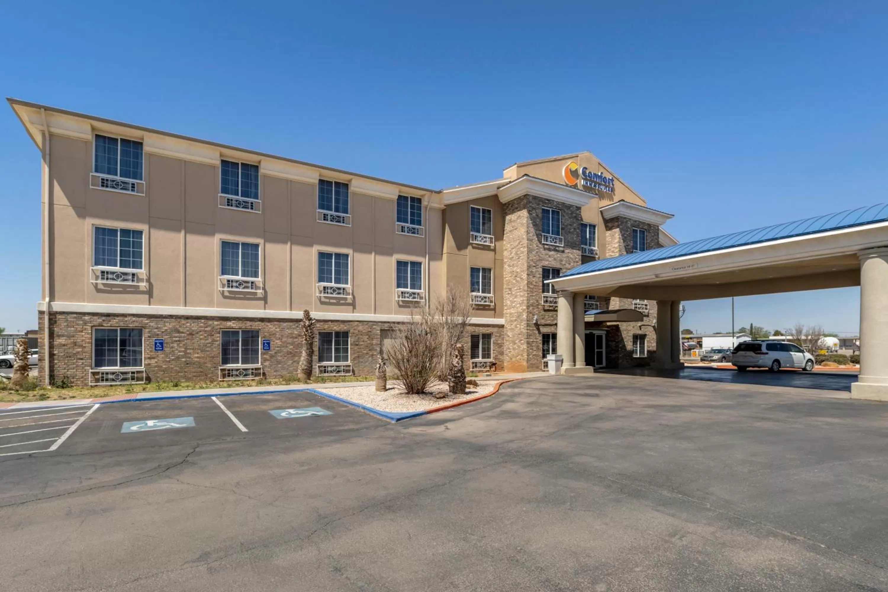 Property building in Comfort Inn & Suites
