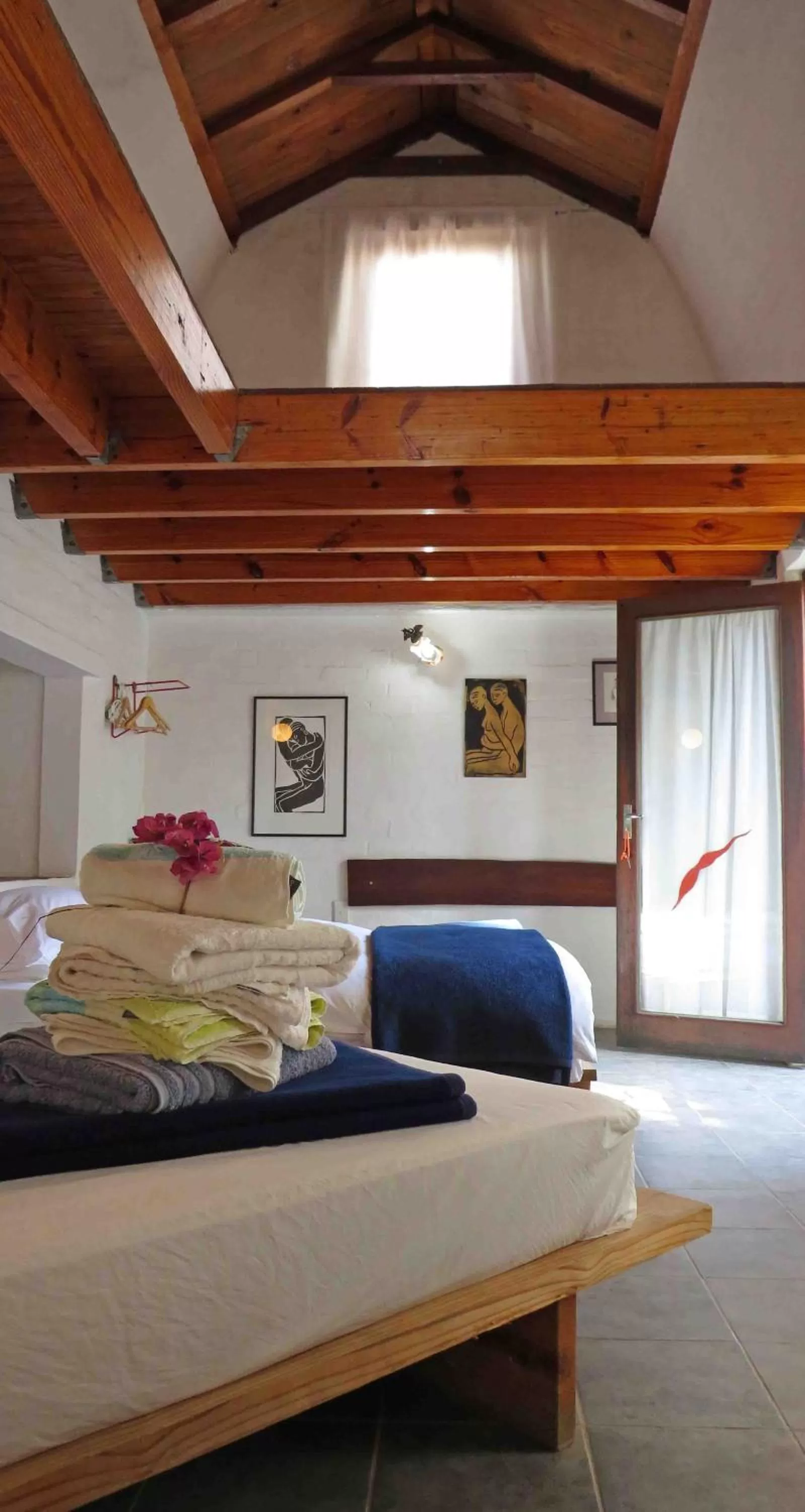 Bed in Alternative Space B & B