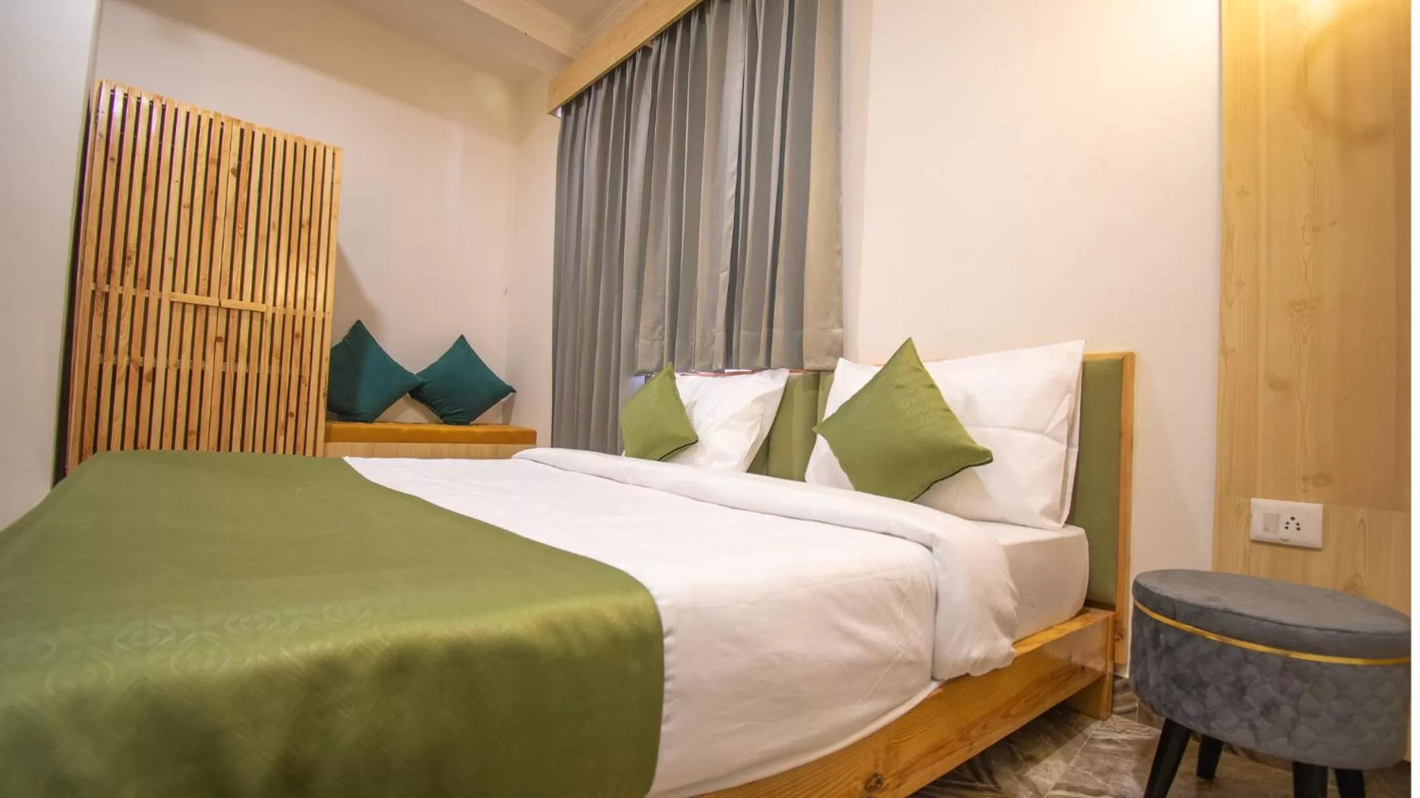 Photo of the whole room, Bed in Around Stays Rishikesh, Tapovan