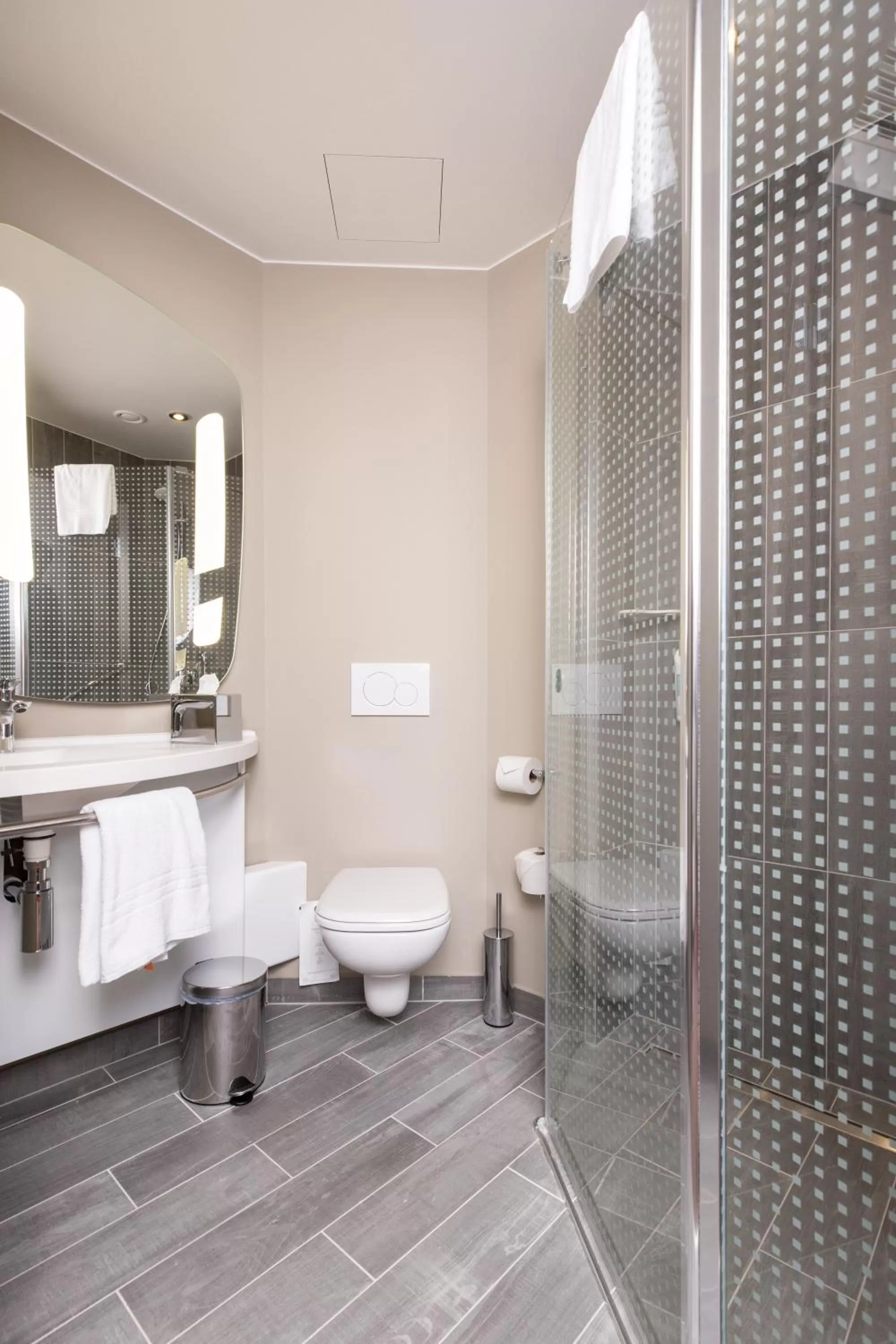 Toilet in ibis Vilnius Centre