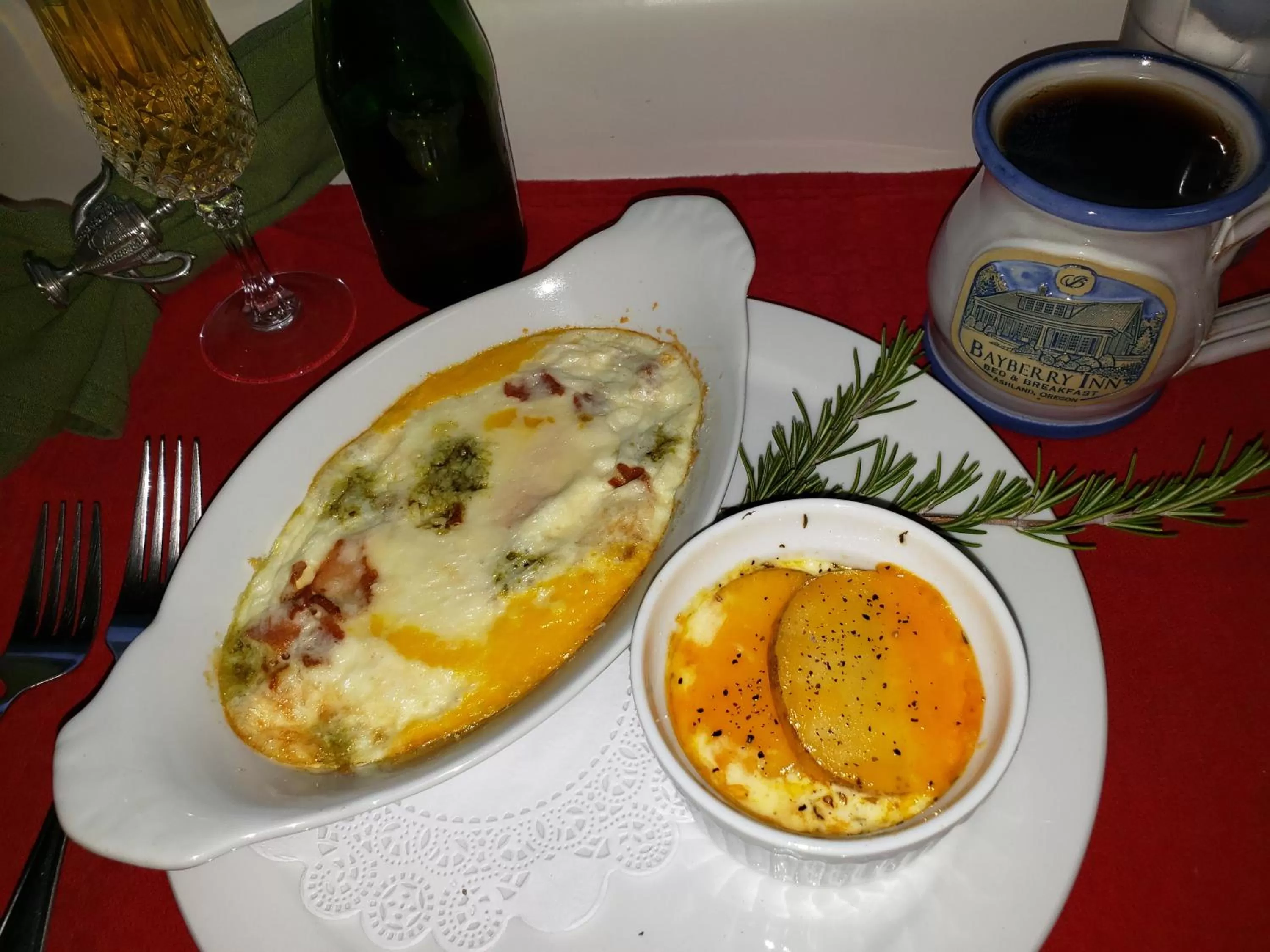 Breakfast in Bayberry Inn B&B and Oregon Wellness Retreat