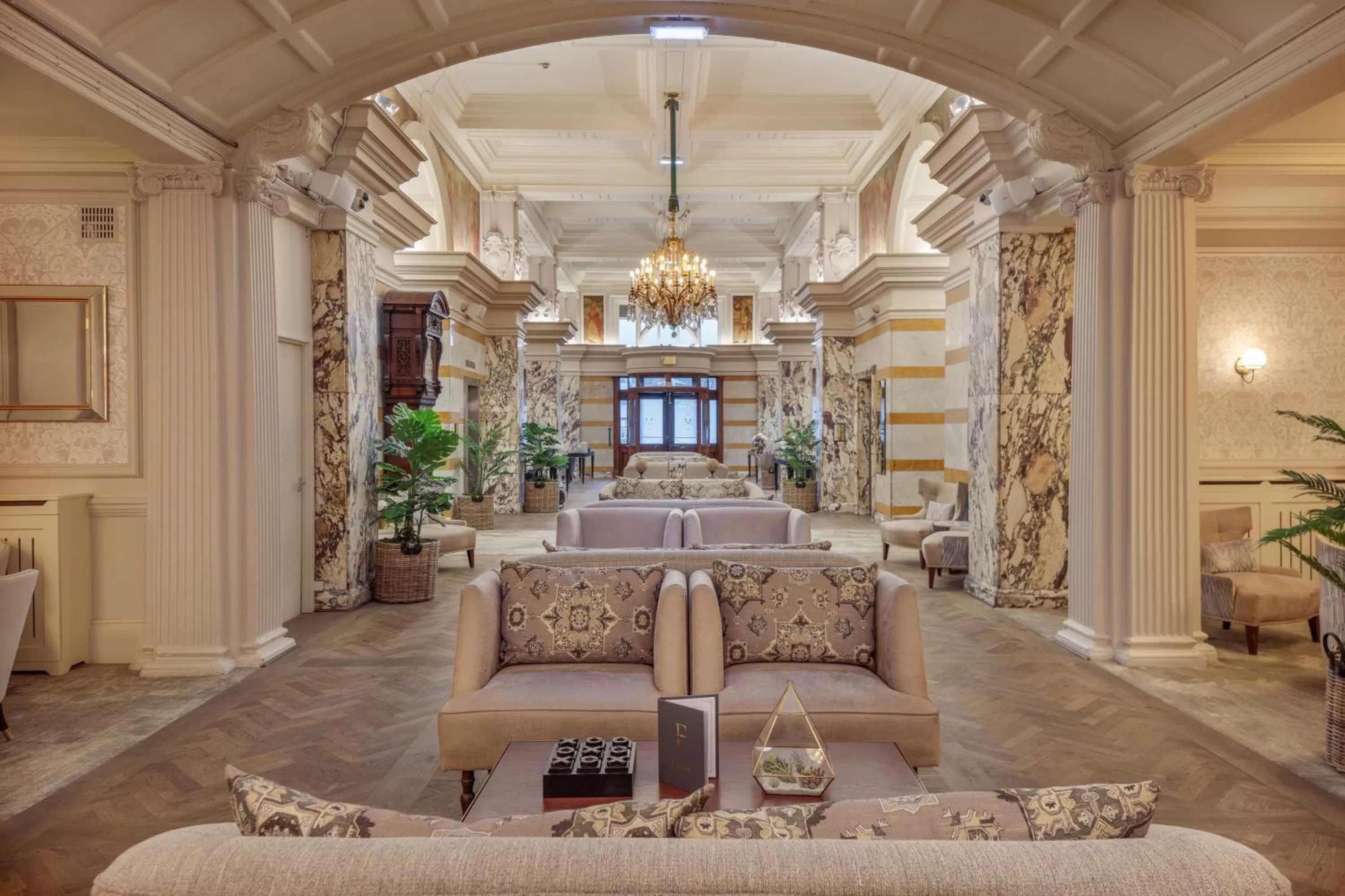 Dining area in DoubleTree by Hilton Harrogate Majestic Hotel & Spa