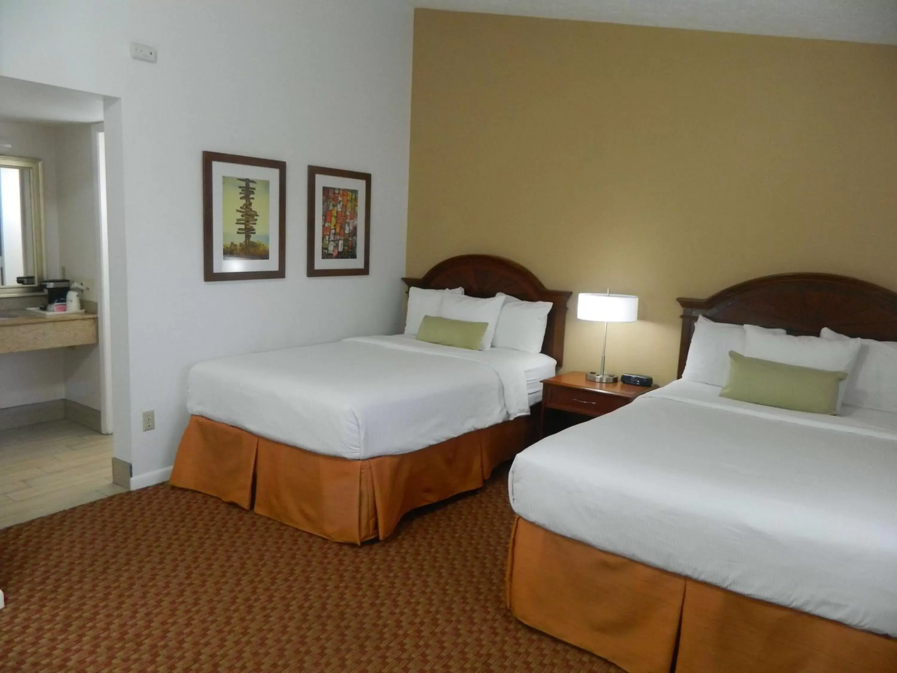 Photo of the whole room, Bed in Best Western Port St. Lucie