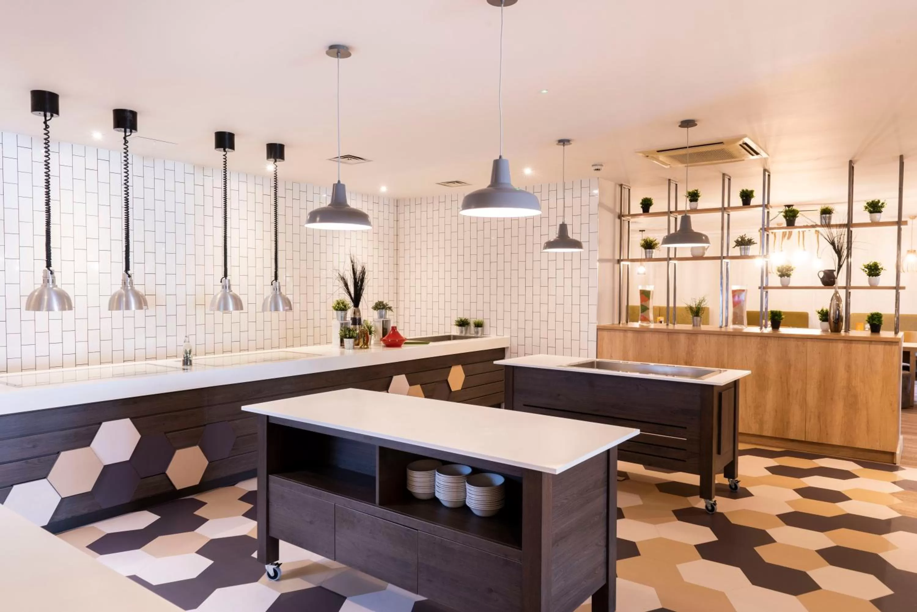 Restaurant/places to eat in Holiday Inn Birmingham M6, Jct7 by IHG