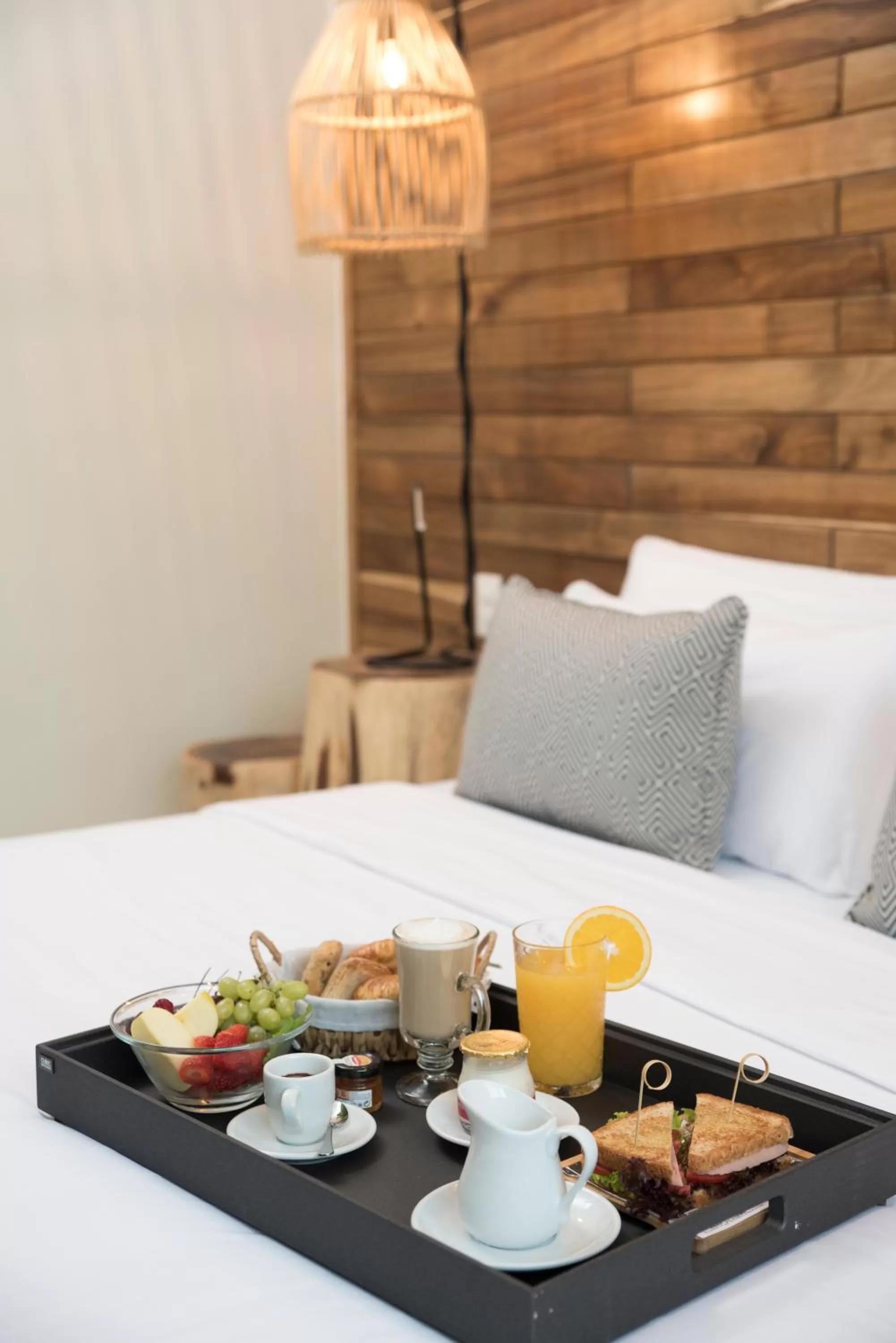 Bed in Saman Boutique Hotel By Mint