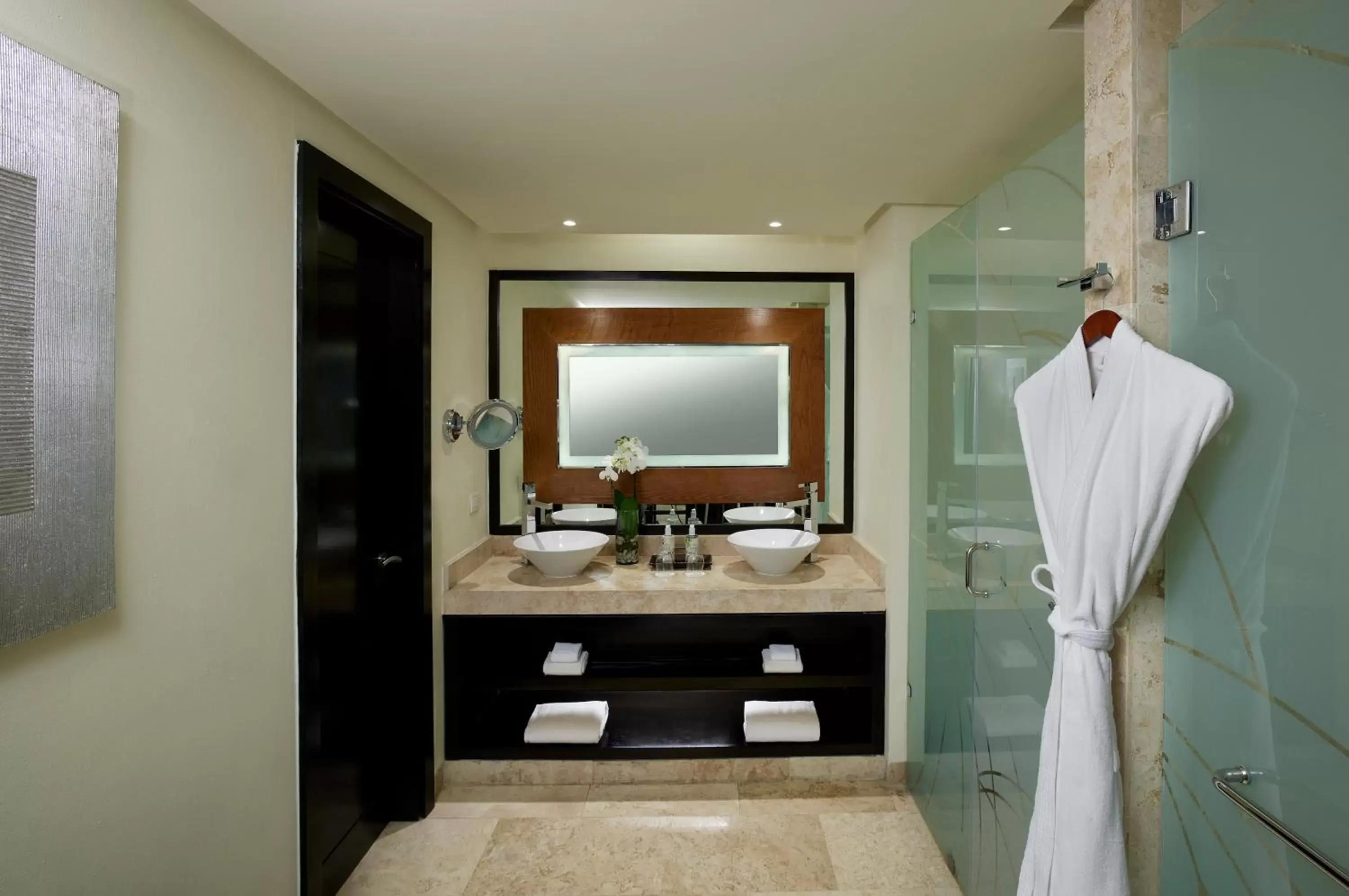 Bathroom in Paradisus La Perla - Adults Only All Inclusive