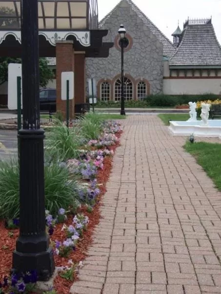 Facade/entrance in Chateau Hotel and Conference Center