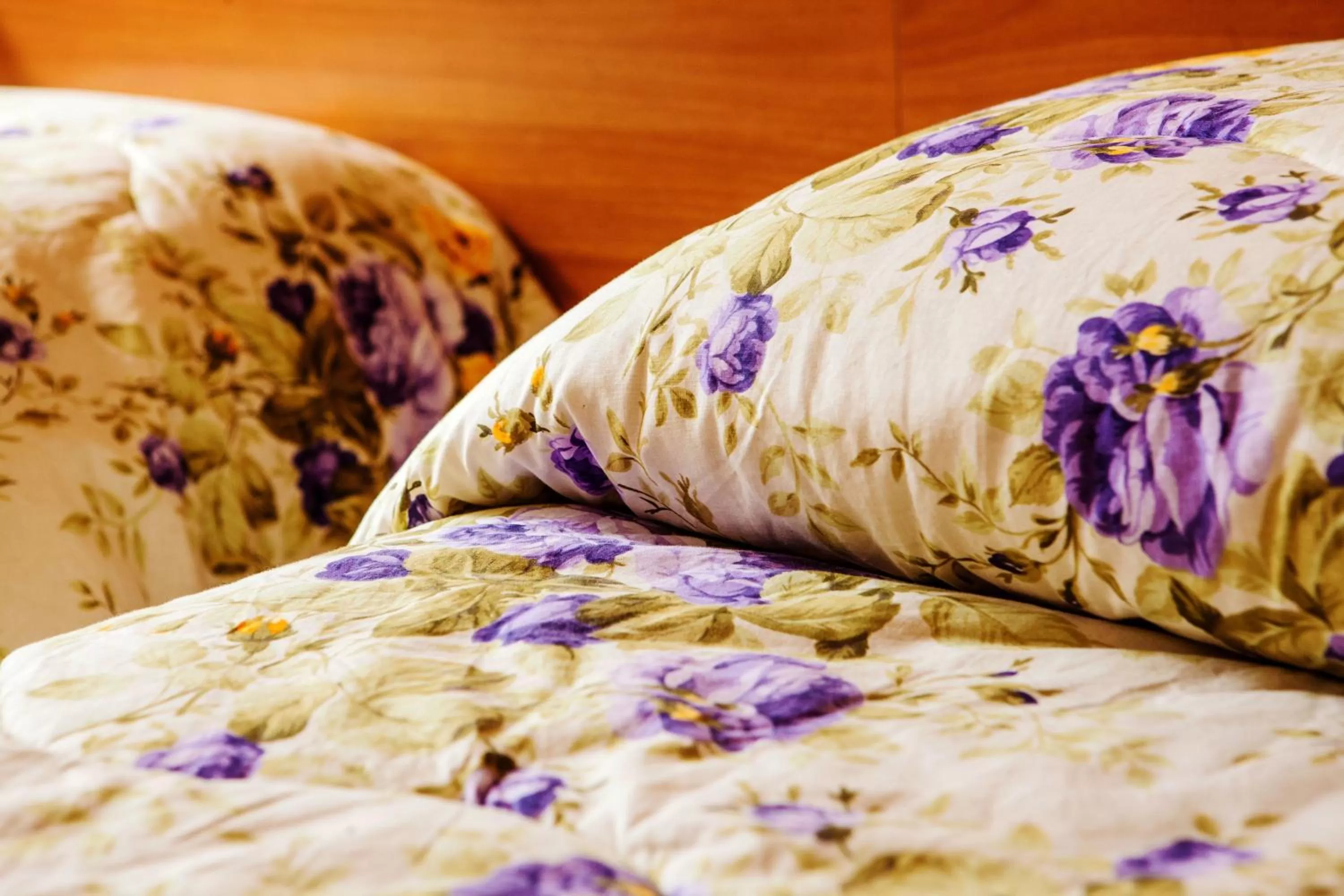 Spring, Bed in Hotel Villa Il Castagno