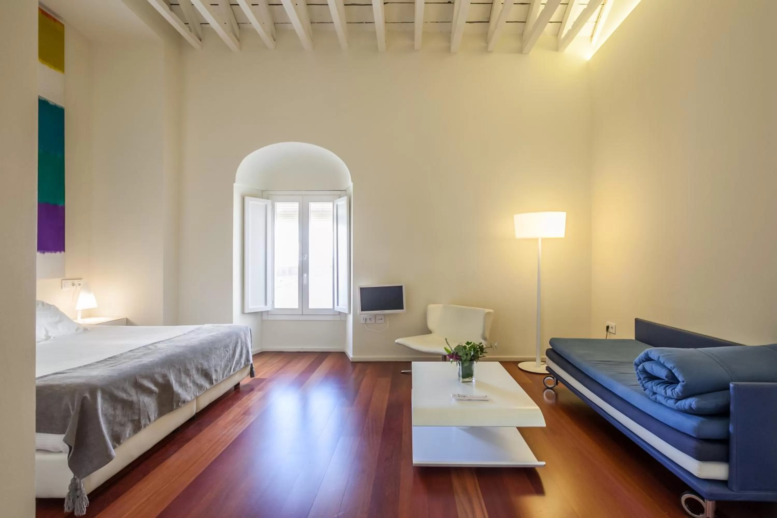 Decorative detail, Bed in Hotel Viento10