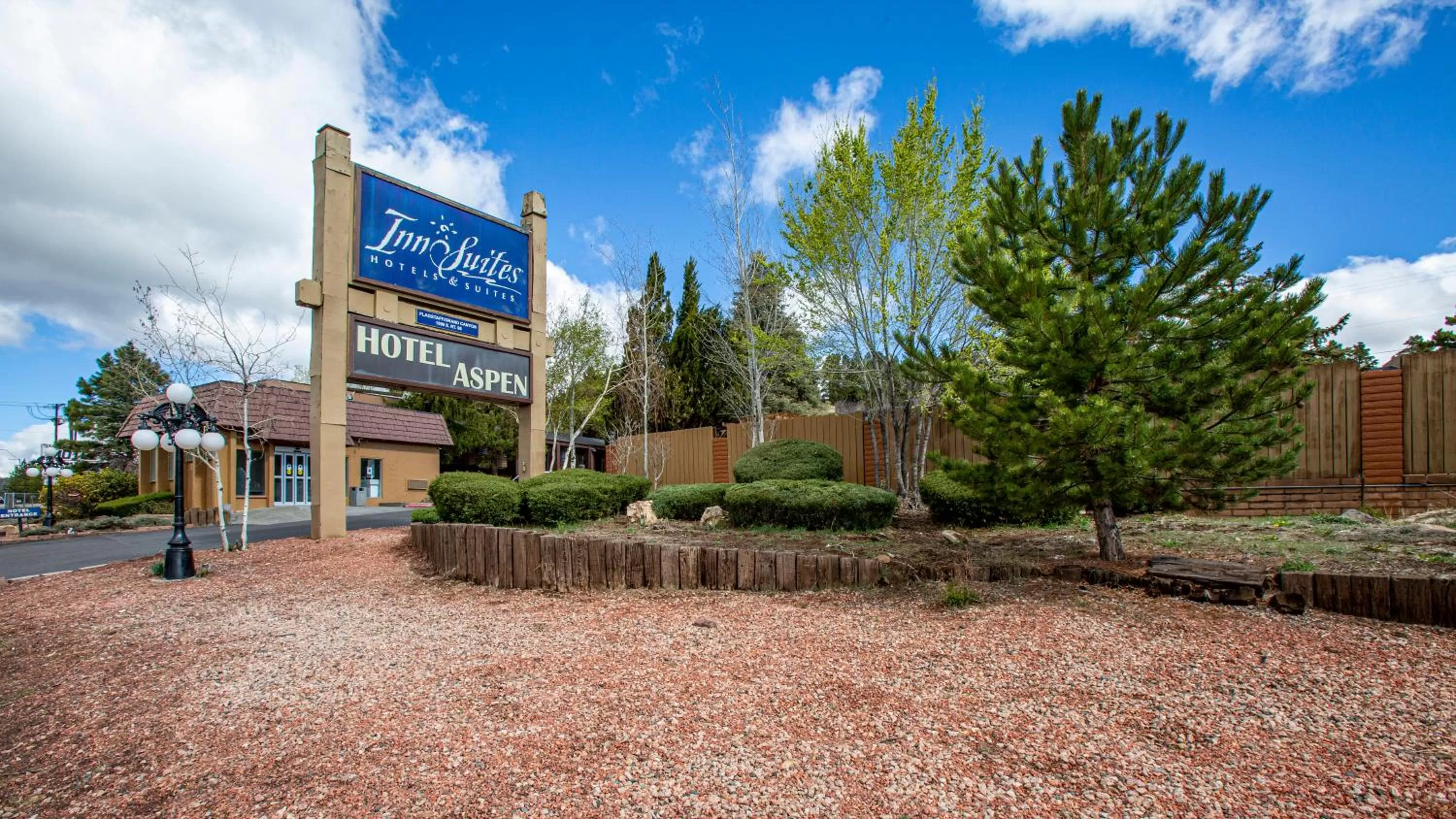 Property logo or sign in Hotel Aspen Flagstaff/ Grand Canyon InnSuites