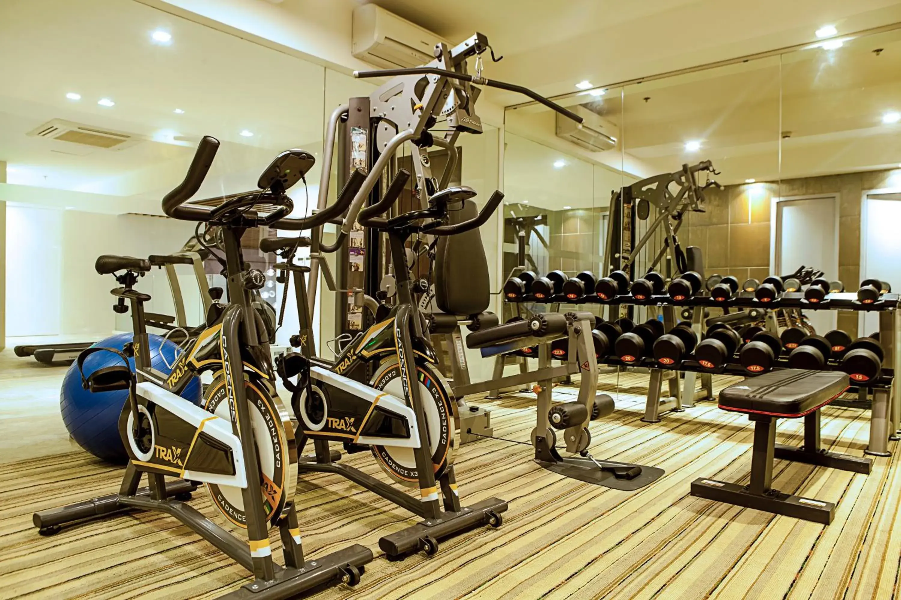 Sports, Fitness Center/Facilities in Ramada Encore Makati