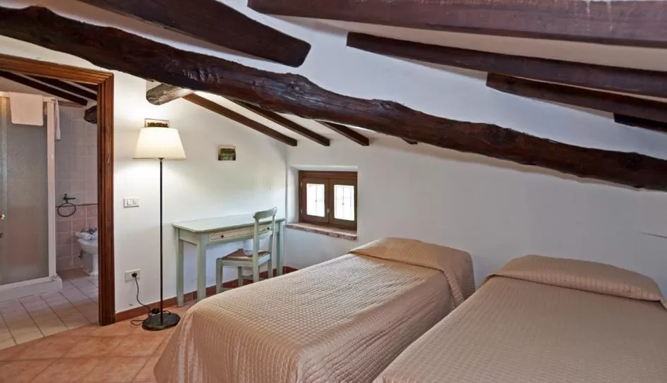 Bedroom, Bed in Hotel Villa Cheli