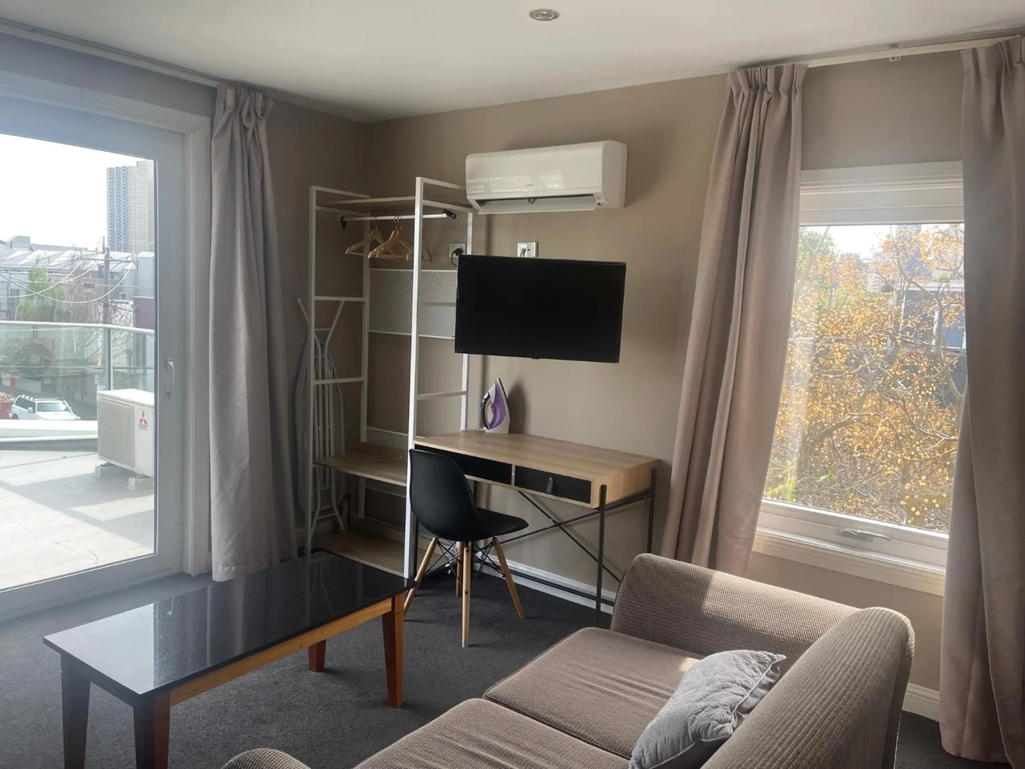 TV and multimedia in Lily Sands Inn