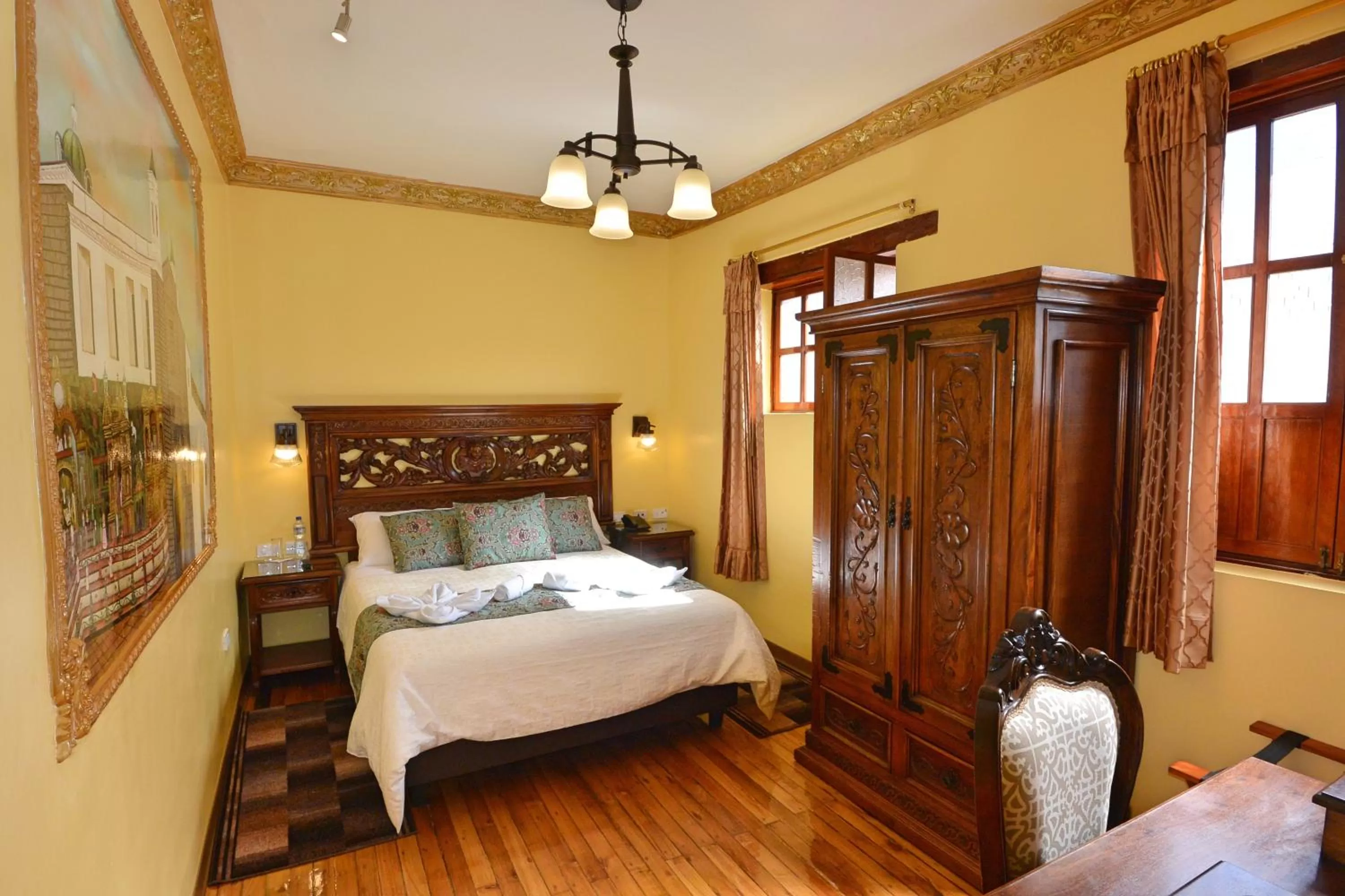 Bed in Hotel La Basílica Quito