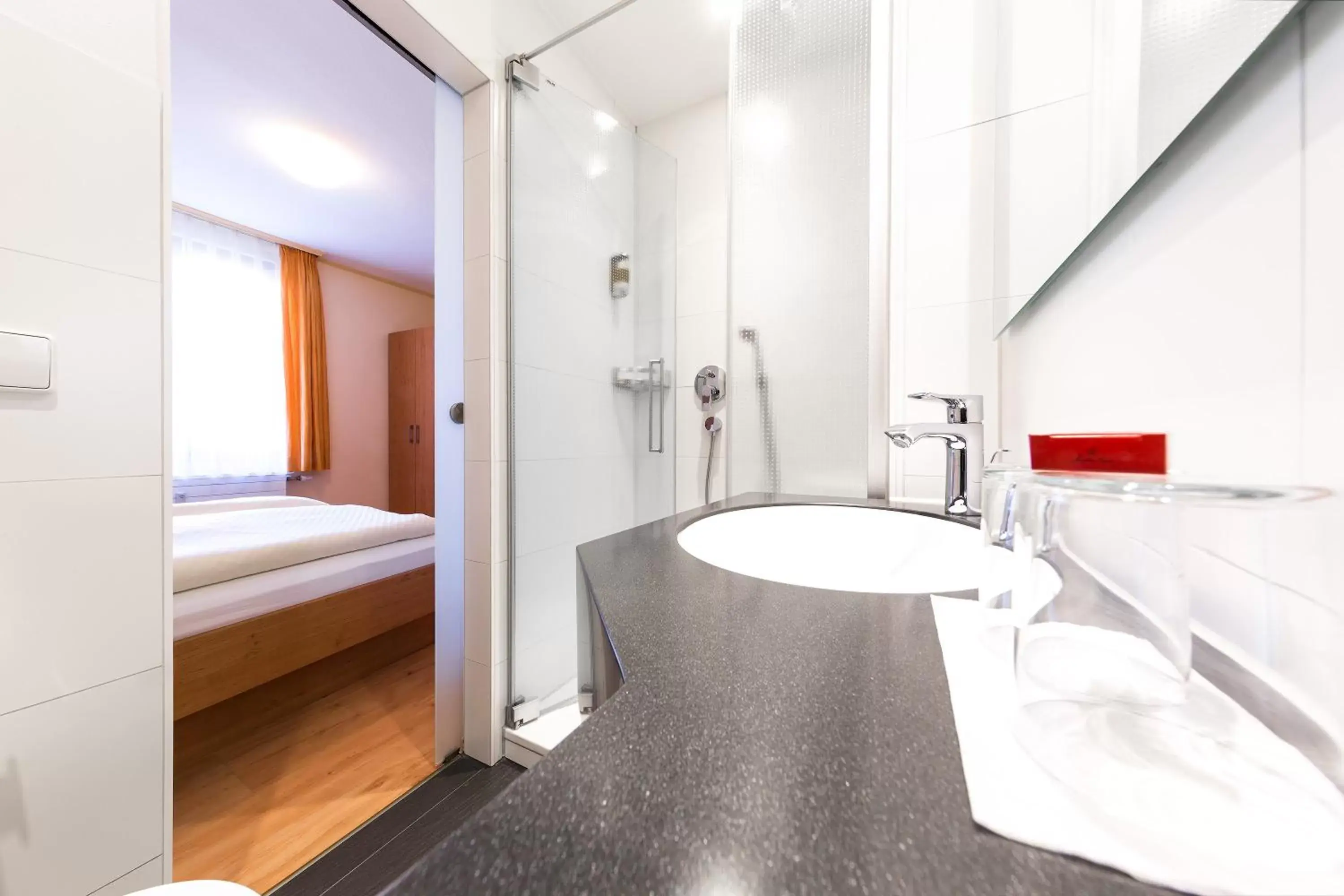 Double Room in Hotel Hirschen Double Room in Hotel Hirschen