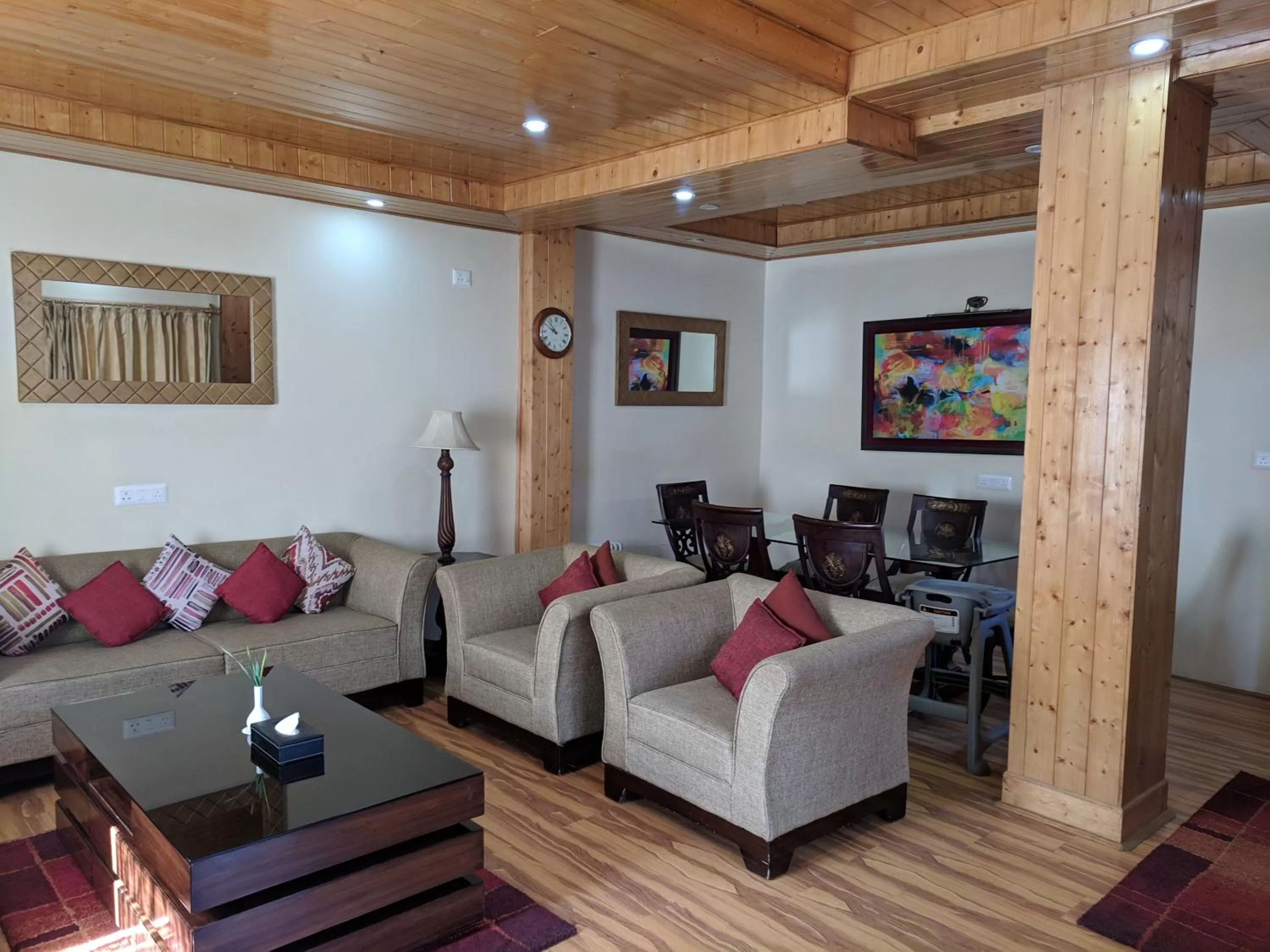 Living room in Span Resort and Spa, Manali