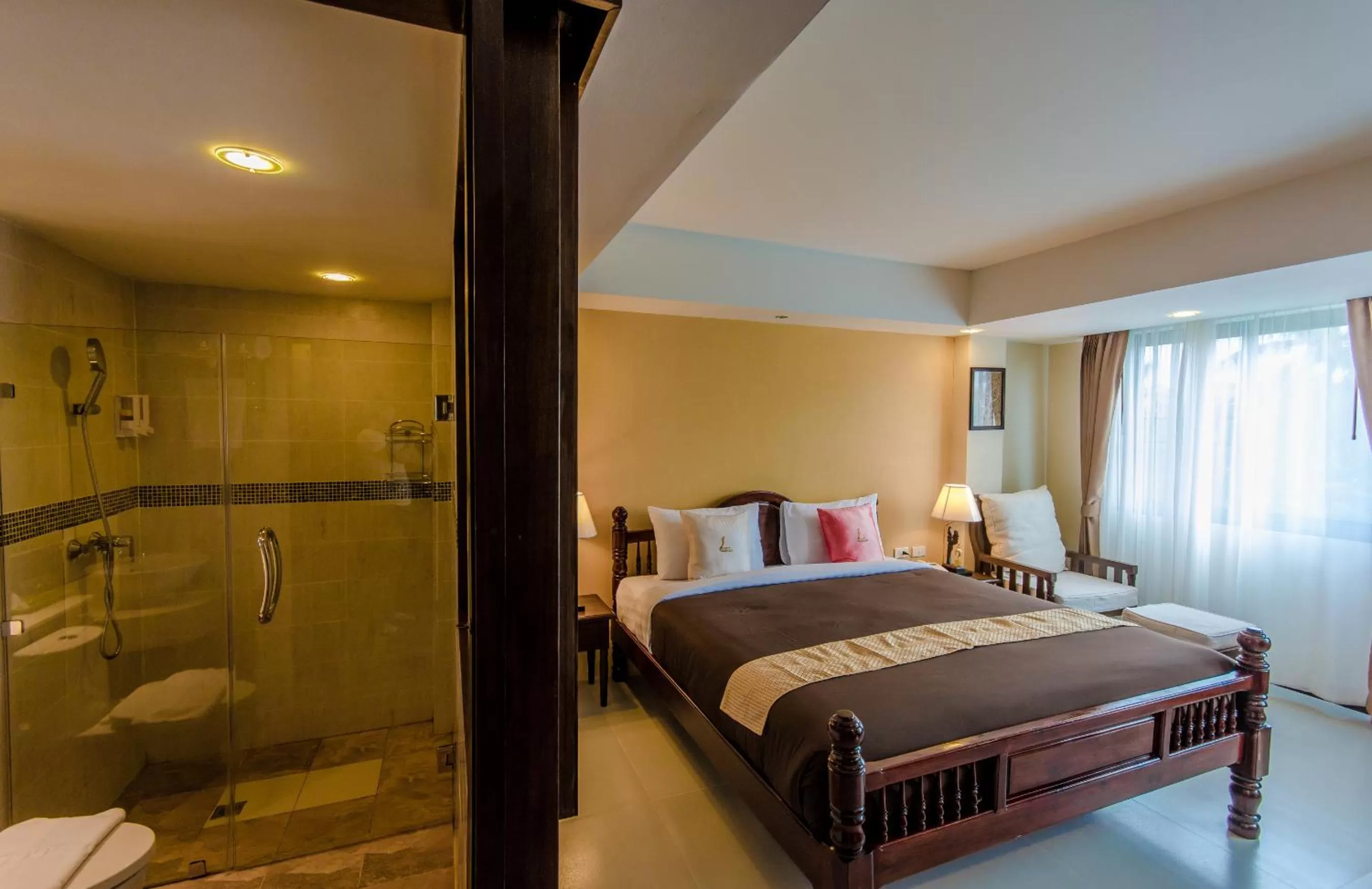 Bedroom, Bed in Goldenbell Hotel Chiangmai