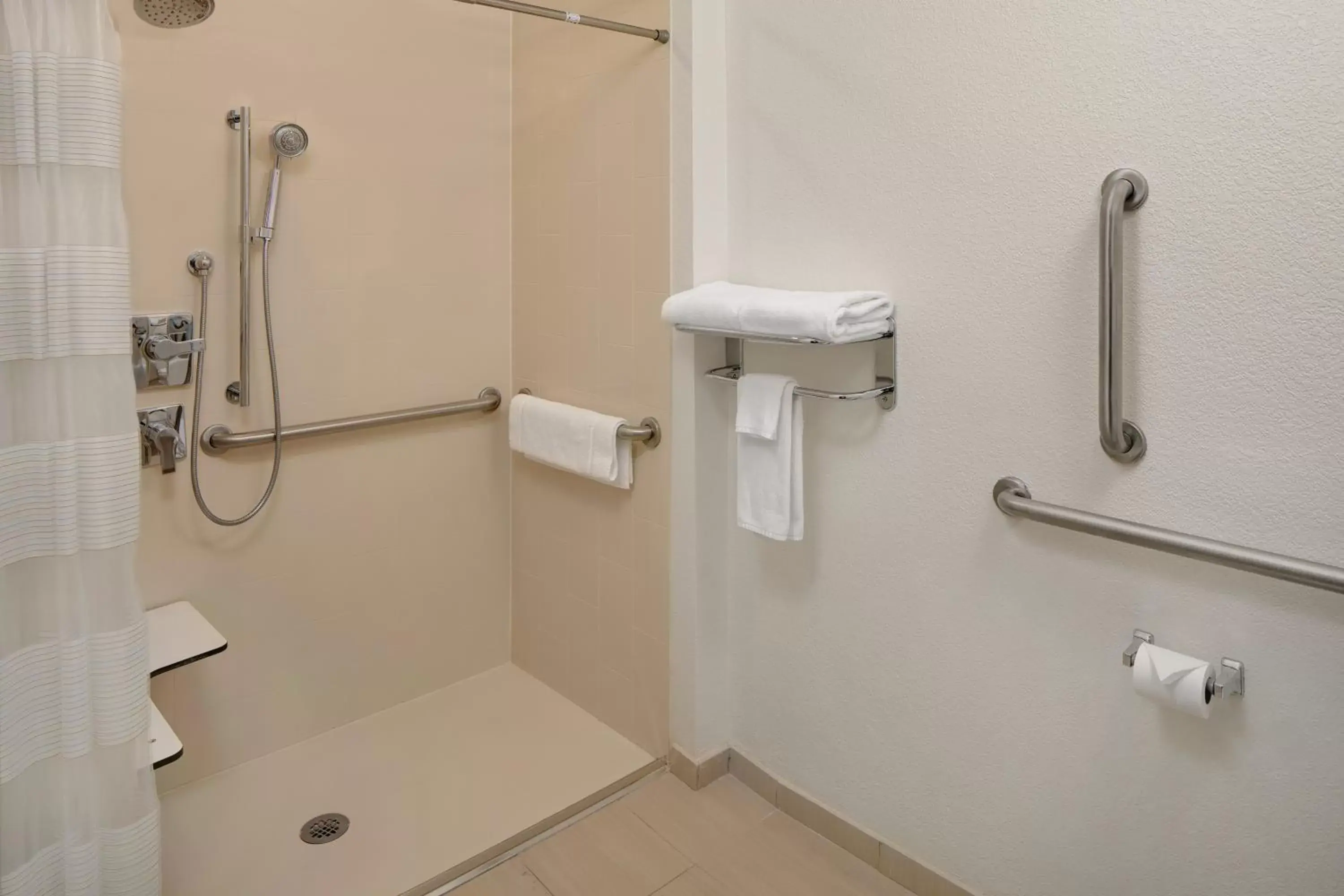 Bathroom in Hyatt House Dallas Las Colinas