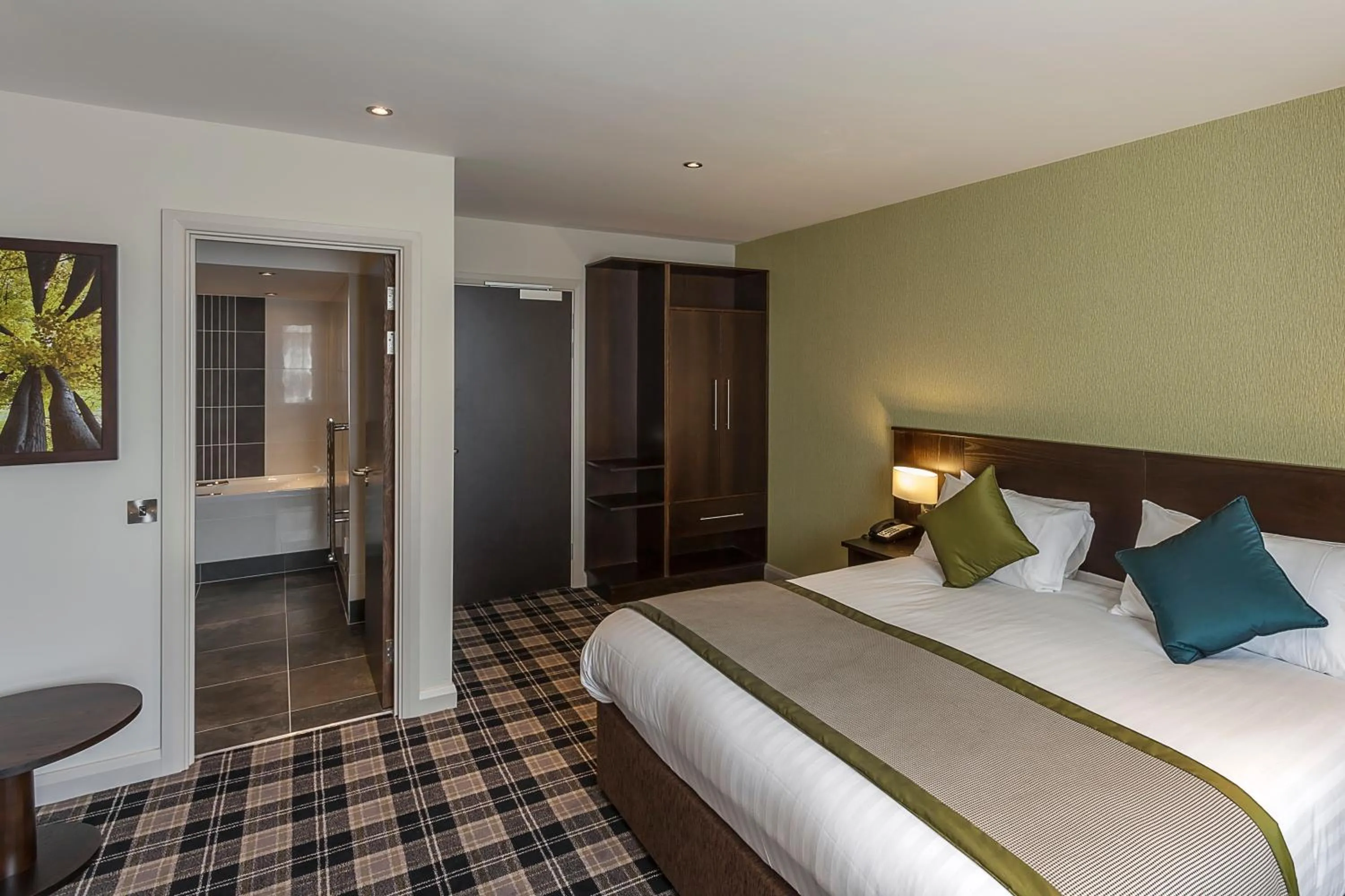 Bedroom, Bed in Best Western Plus Pinewood Manchester Airport-Wilmslow Hotel