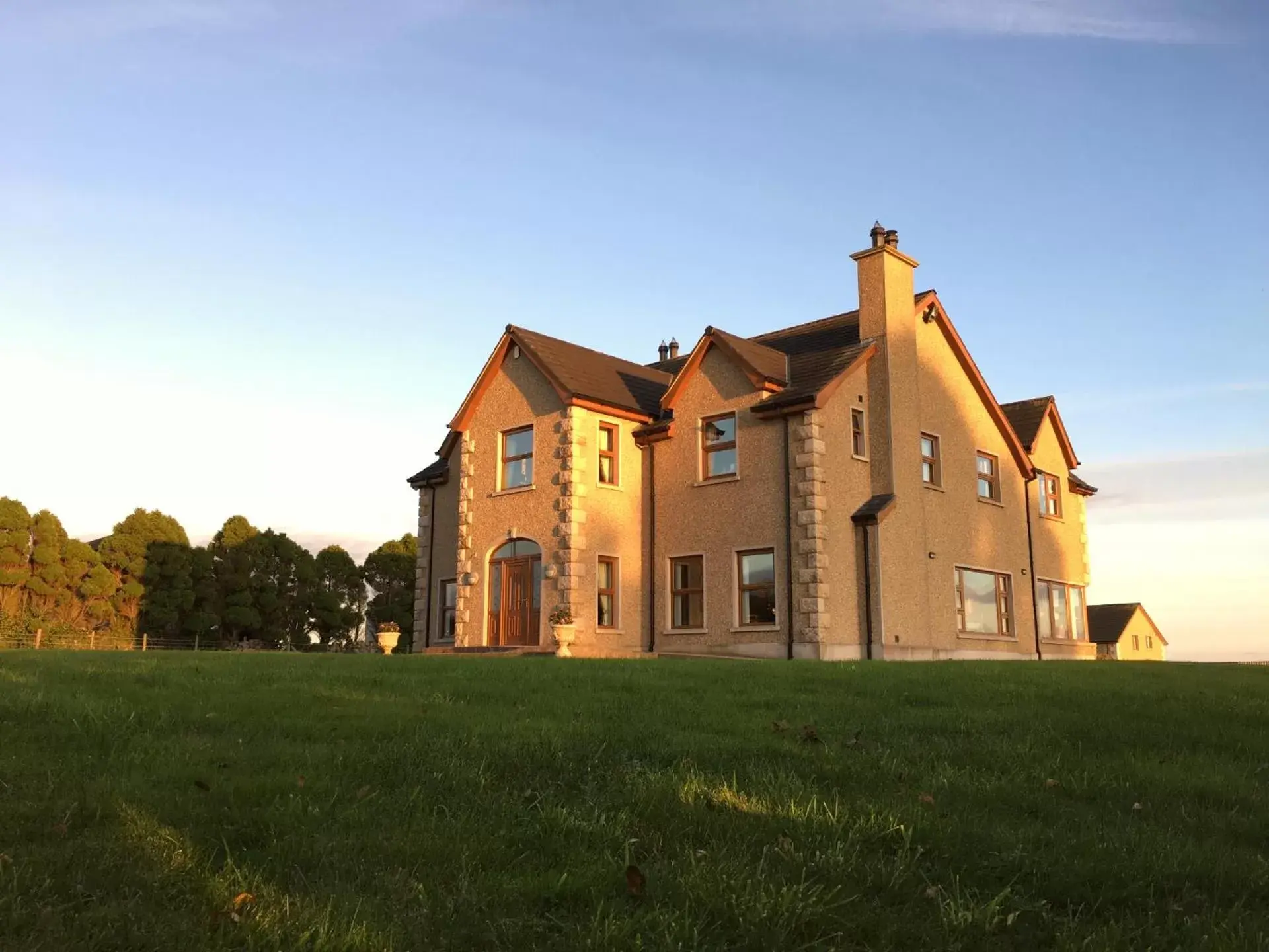 Garden, Property Building in Mourne Country House Bed and Breakfast