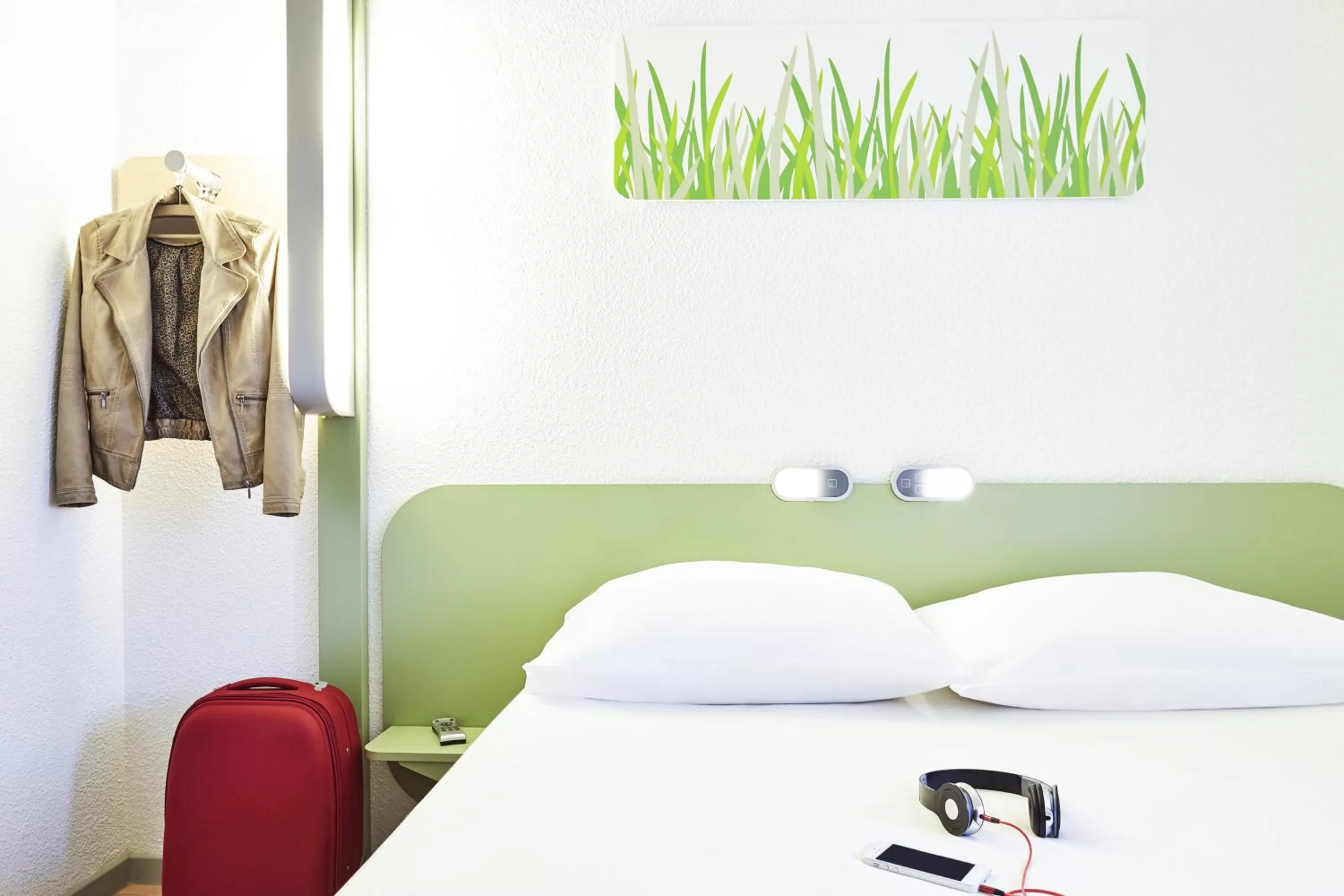 Bedroom, Bed in Hotel Ibis Budget Lyon Eurexpo -