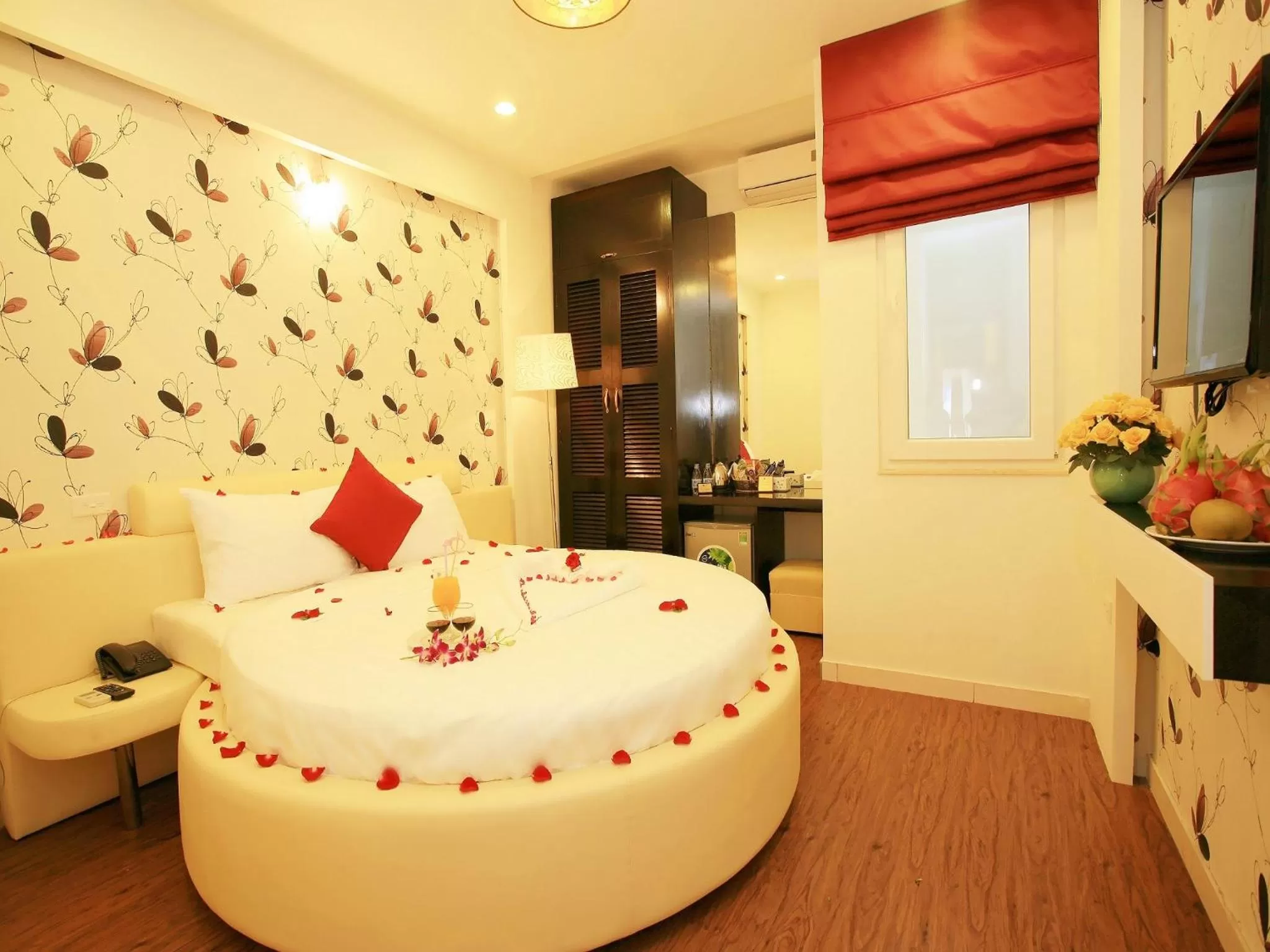 Coffee/tea facilities in Eclipse Legend Hotel