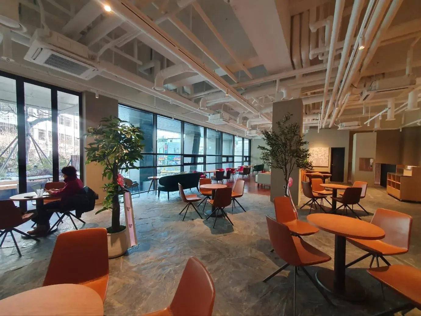 Restaurant/places to eat in Busan Business Hotel Restaurant/places to eat in Busan Business Hotel