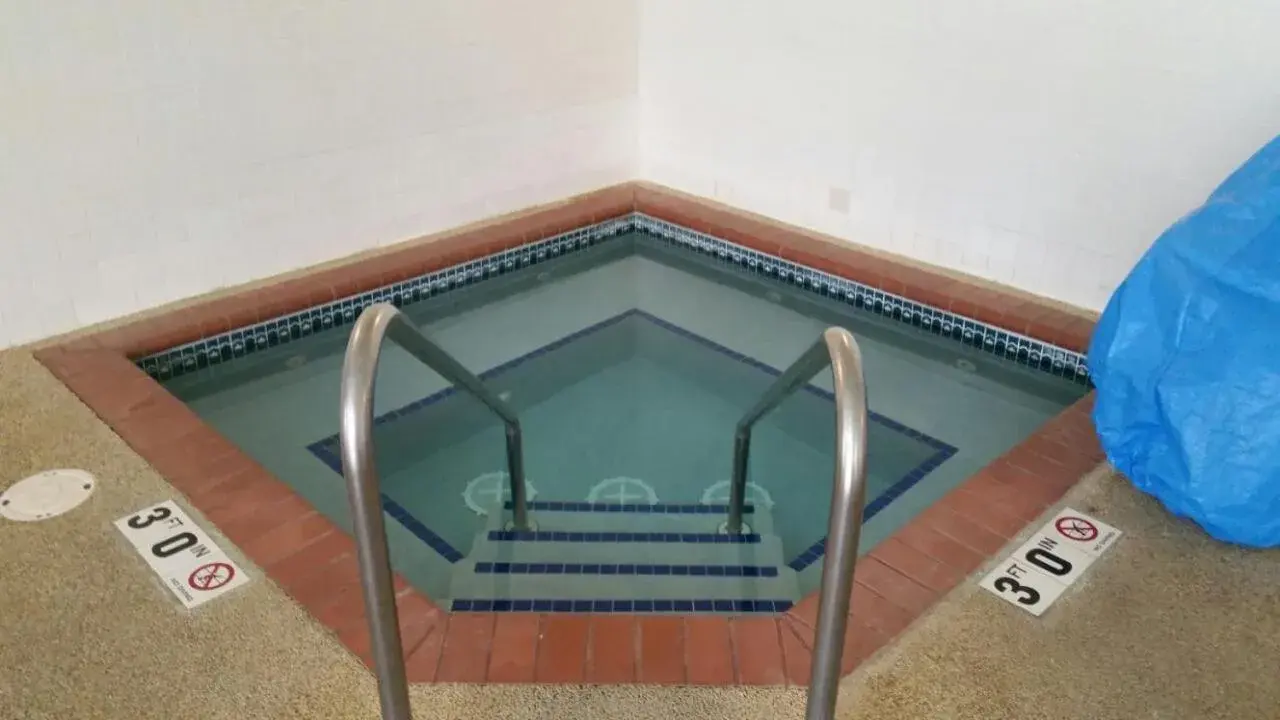 Spa and wellness centre/facilities in AmericInn by Wyndham Forest Lake Spa and wellness centre/facilities in AmericInn by Wyndham Forest Lake