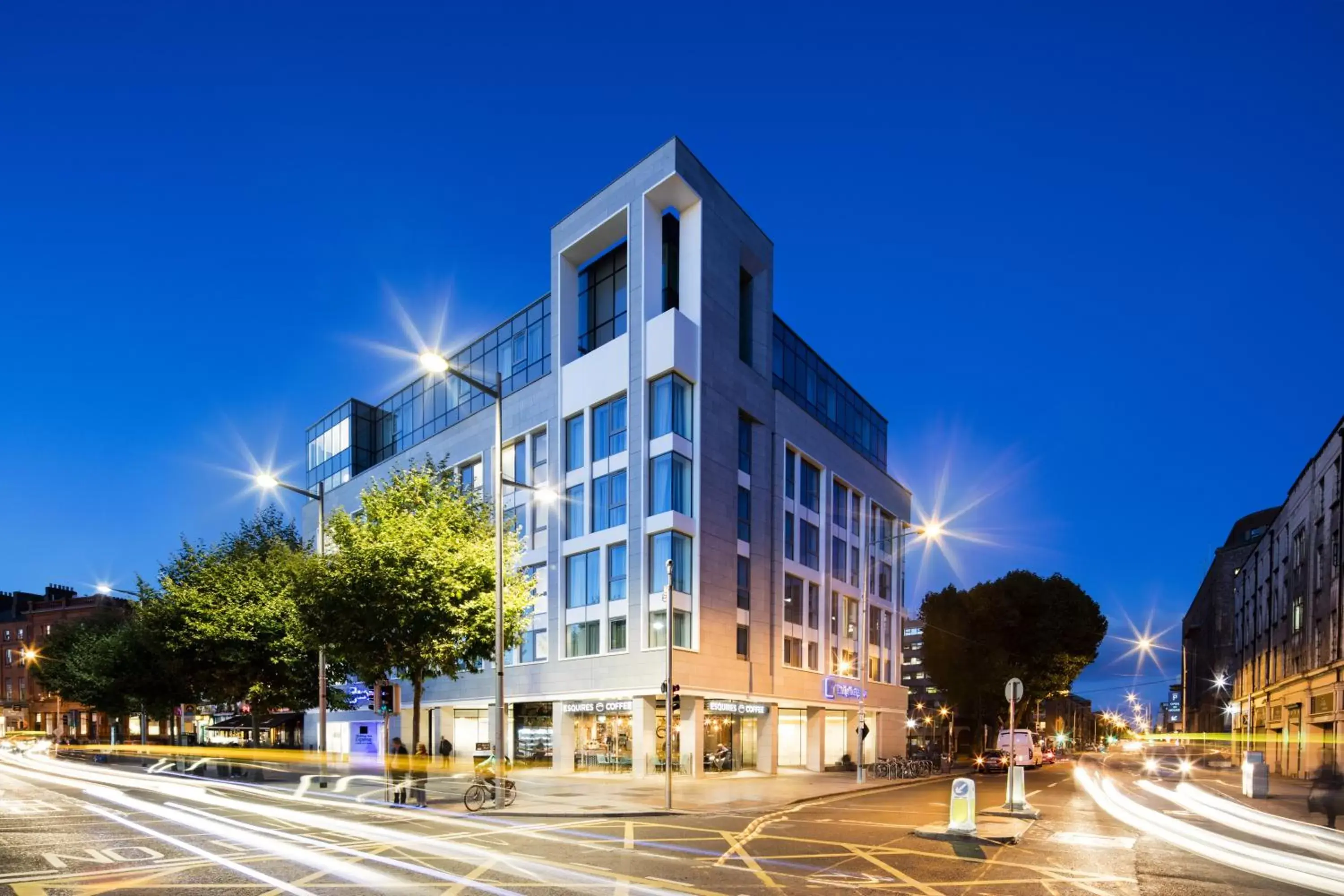 Property Building in Holiday Inn Express Dublin City Centre