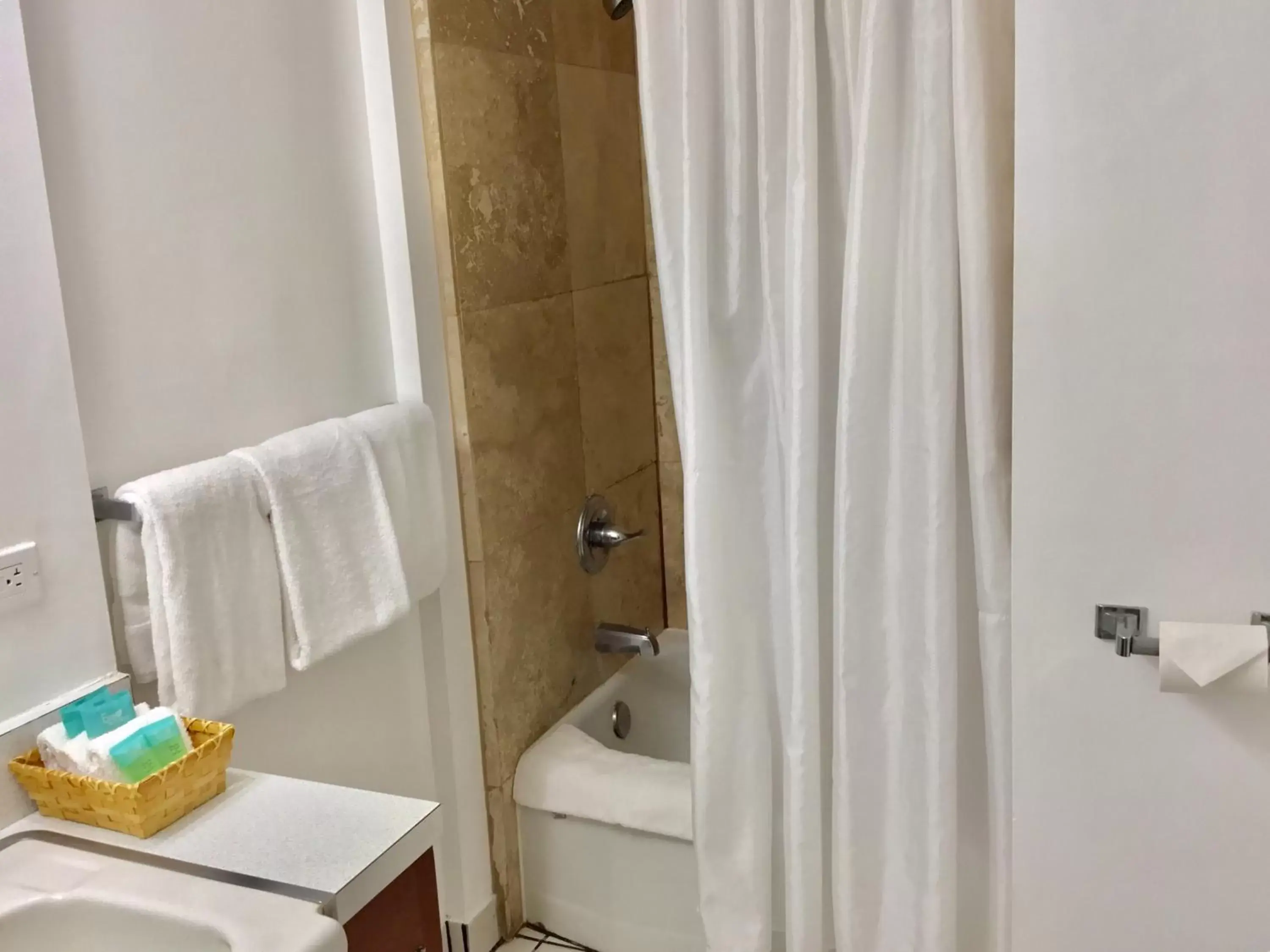 Bathroom in Holiday Surf Hotel (with full kitchen)