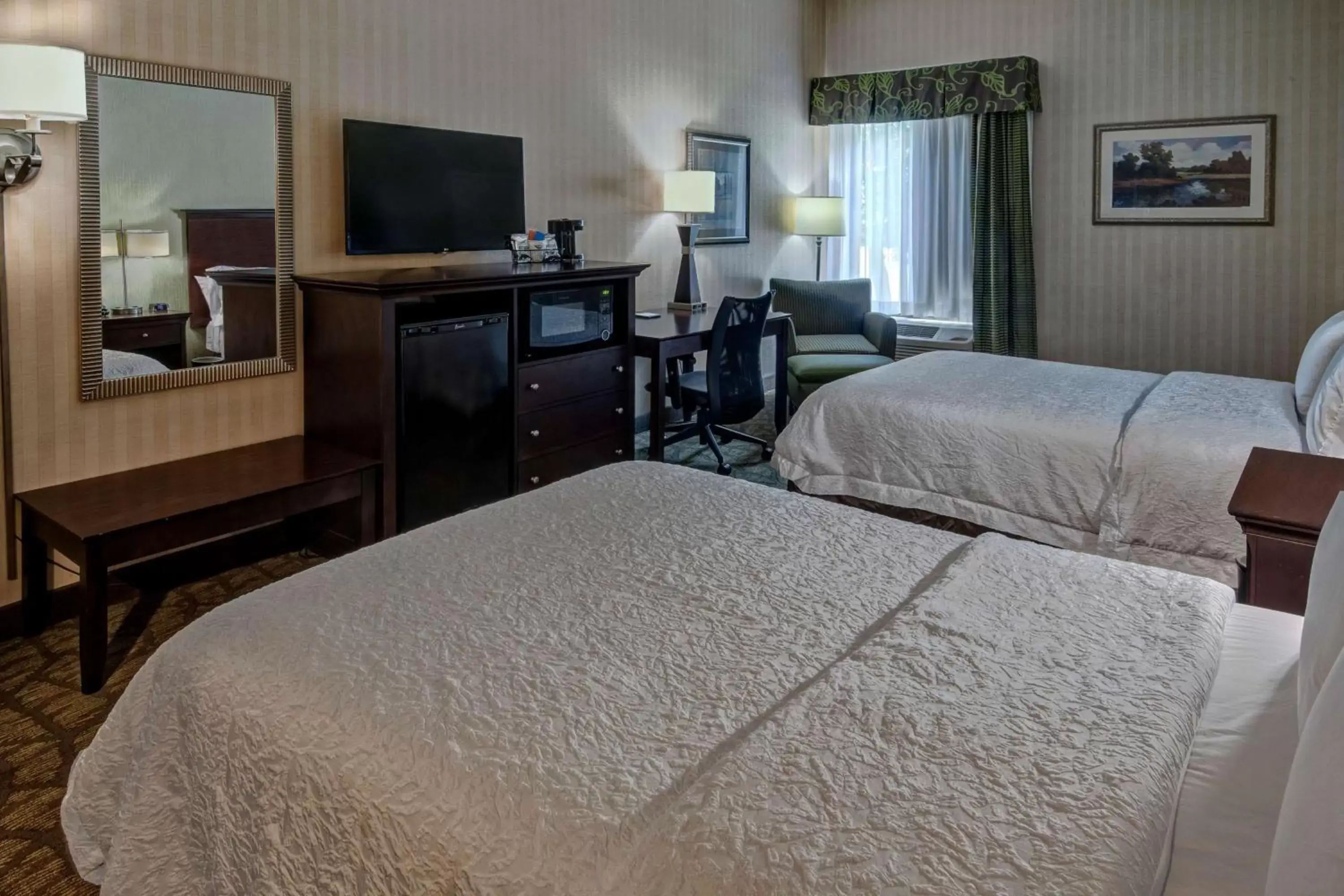 Bedroom, Bed in Hampton Inn Rocky Mount